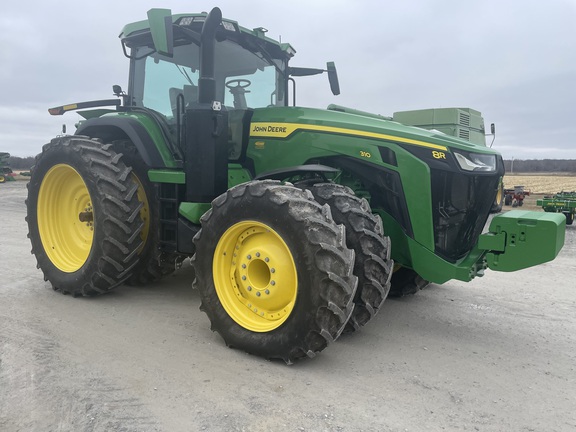 2022 John Deere 8R 310 Tractor