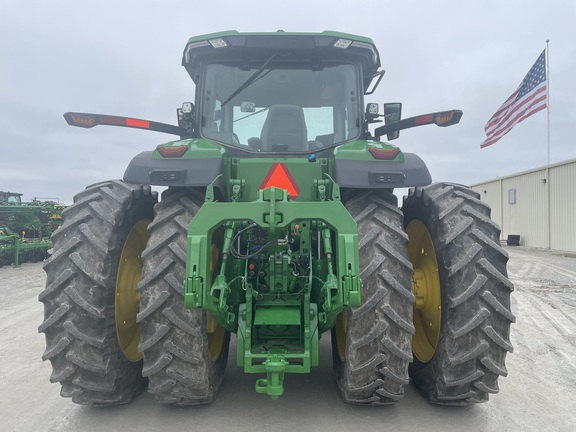 2022 John Deere 8R 310 Tractor