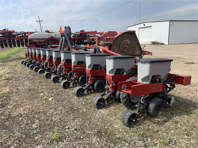 2011 Case IH 1230 Planter