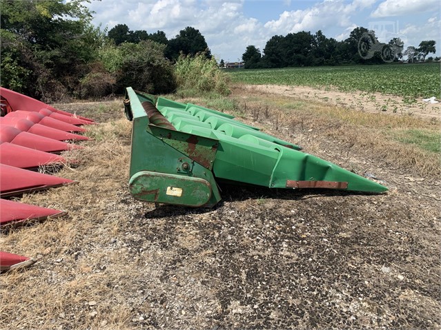 1992 John Deere 644 Header Combine