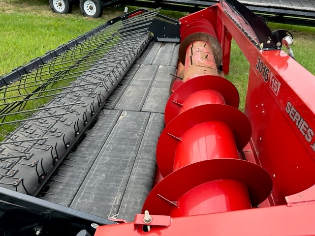 2017 Case IH 3016-15 Header Combine