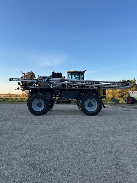 2019 RoGator RG1300C Sprayer/High Clearance