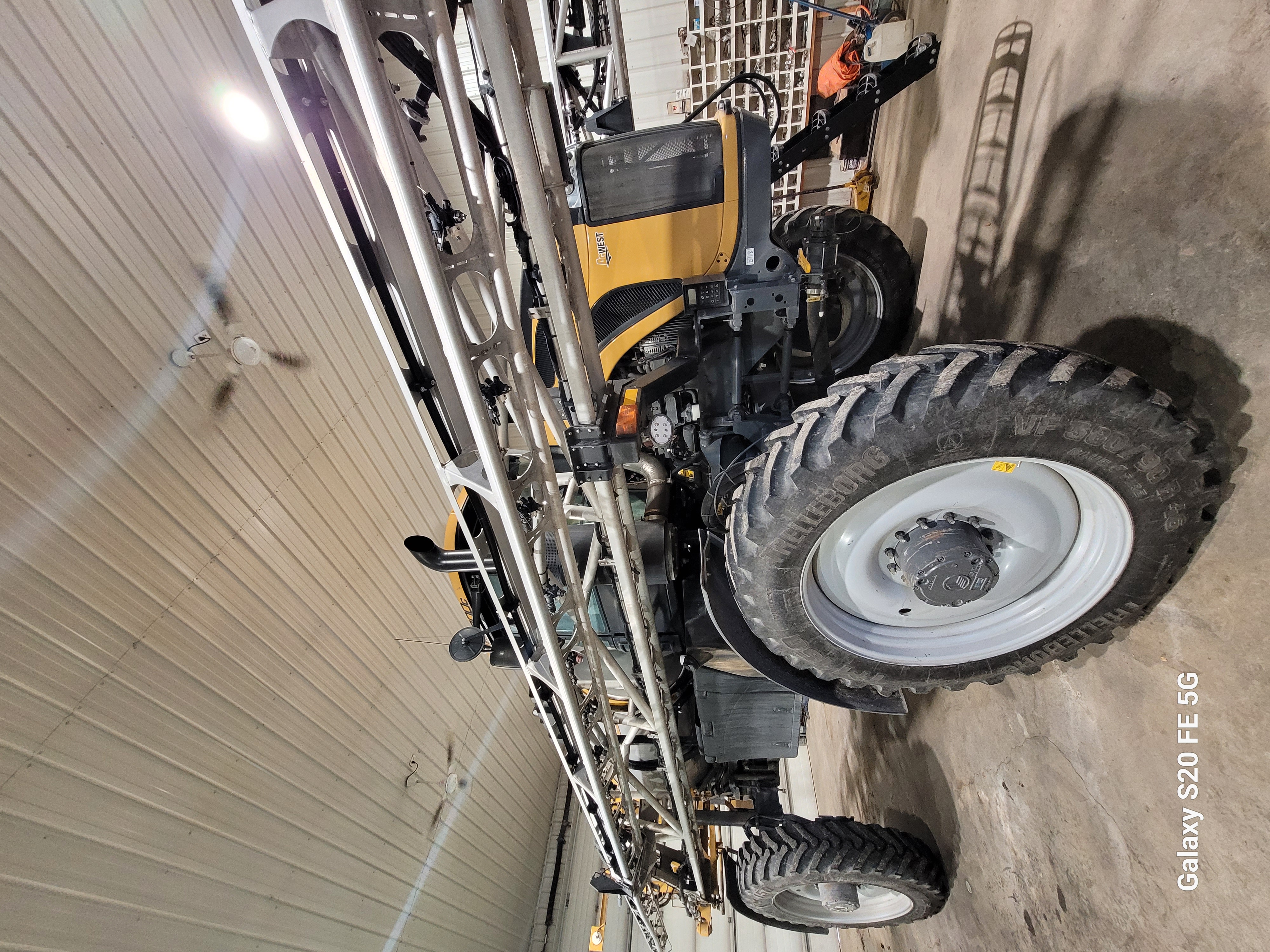 2019 RoGator RG1300C Sprayer/High Clearance