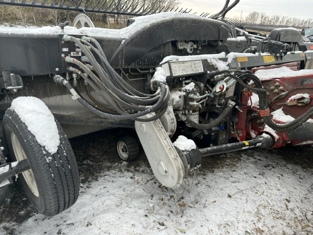 2022 MacDon FD240 LEXION Header Combine