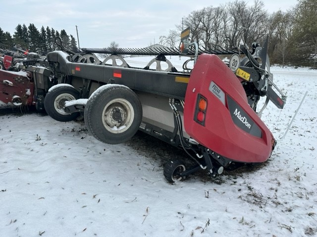 2022 MacDon FD240 LEXION Header Combine