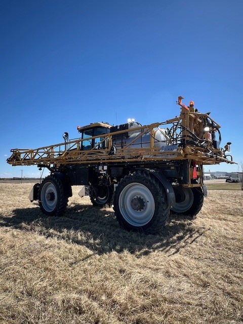 2022 RoGator RG1100C Sprayer/High Clearance