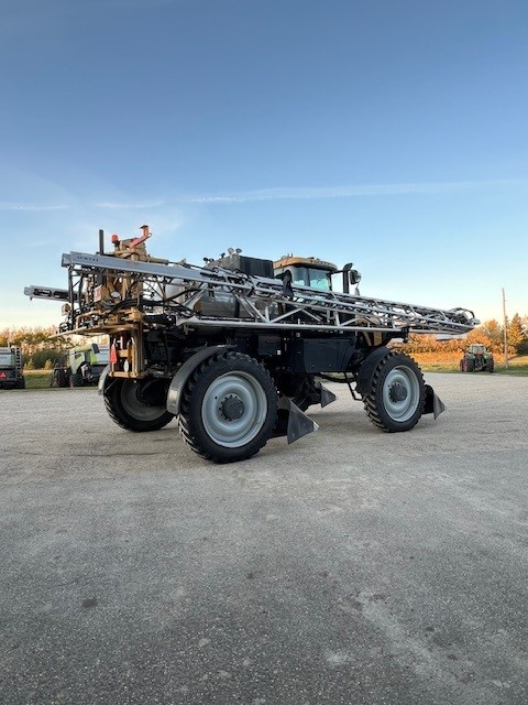 2022 RoGator RG1300C Sprayer/High Clearance