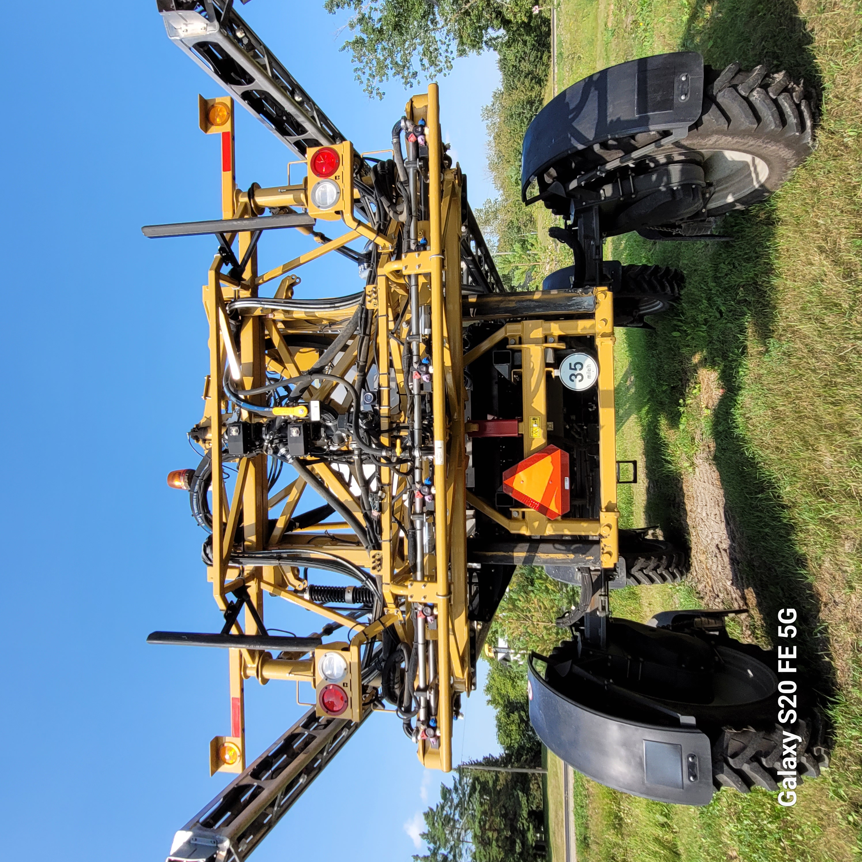 2022 RoGator RG1300C Sprayer/High Clearance