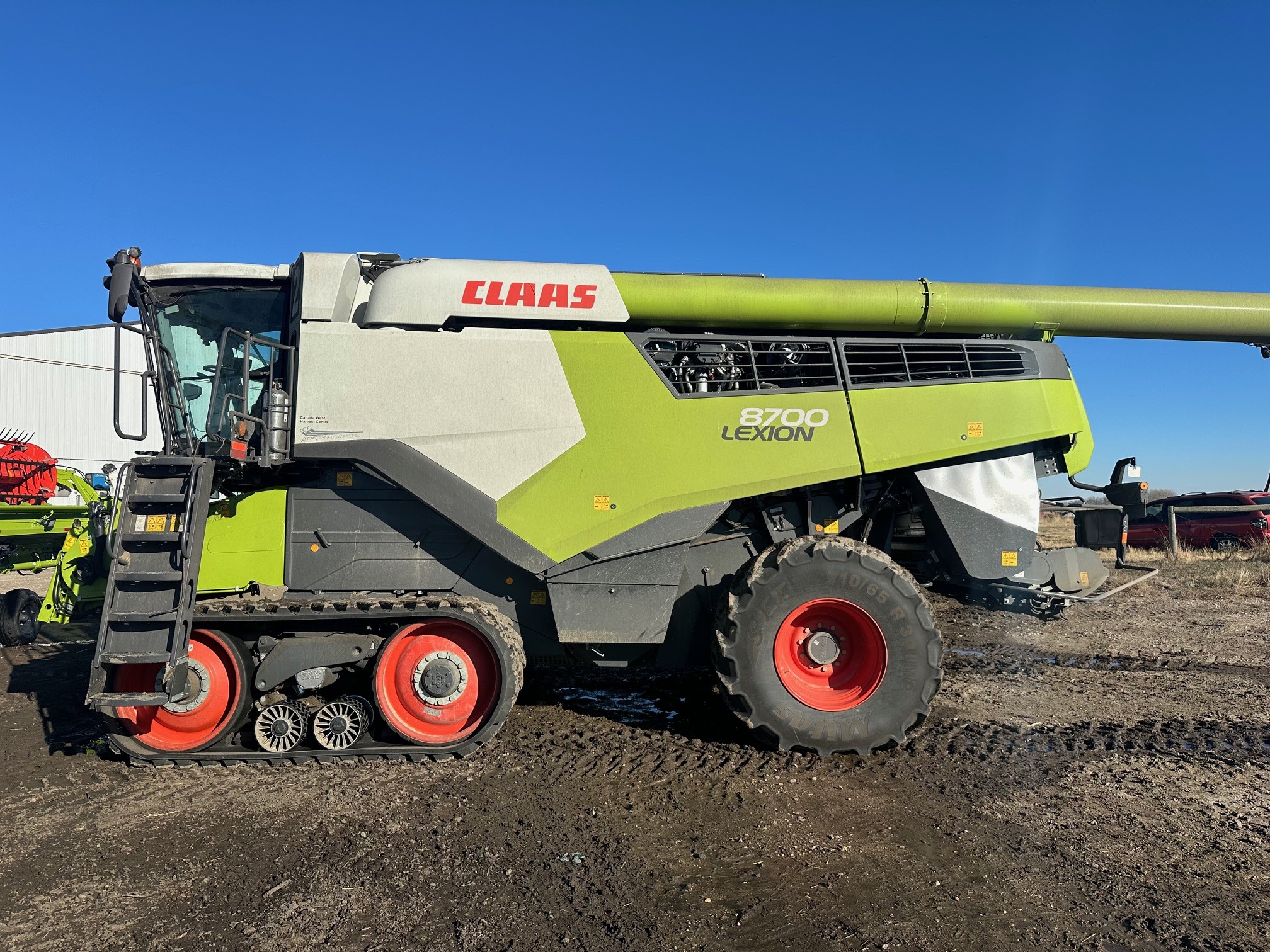 2022 CLAAS 8700TT Combine