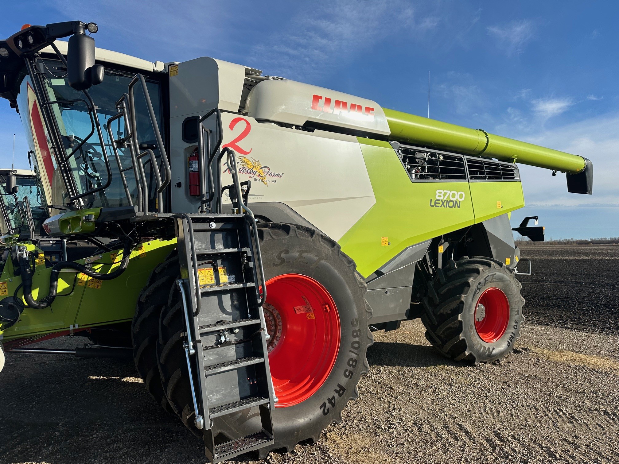 2022 CLAAS 8700 Small Grains Combine