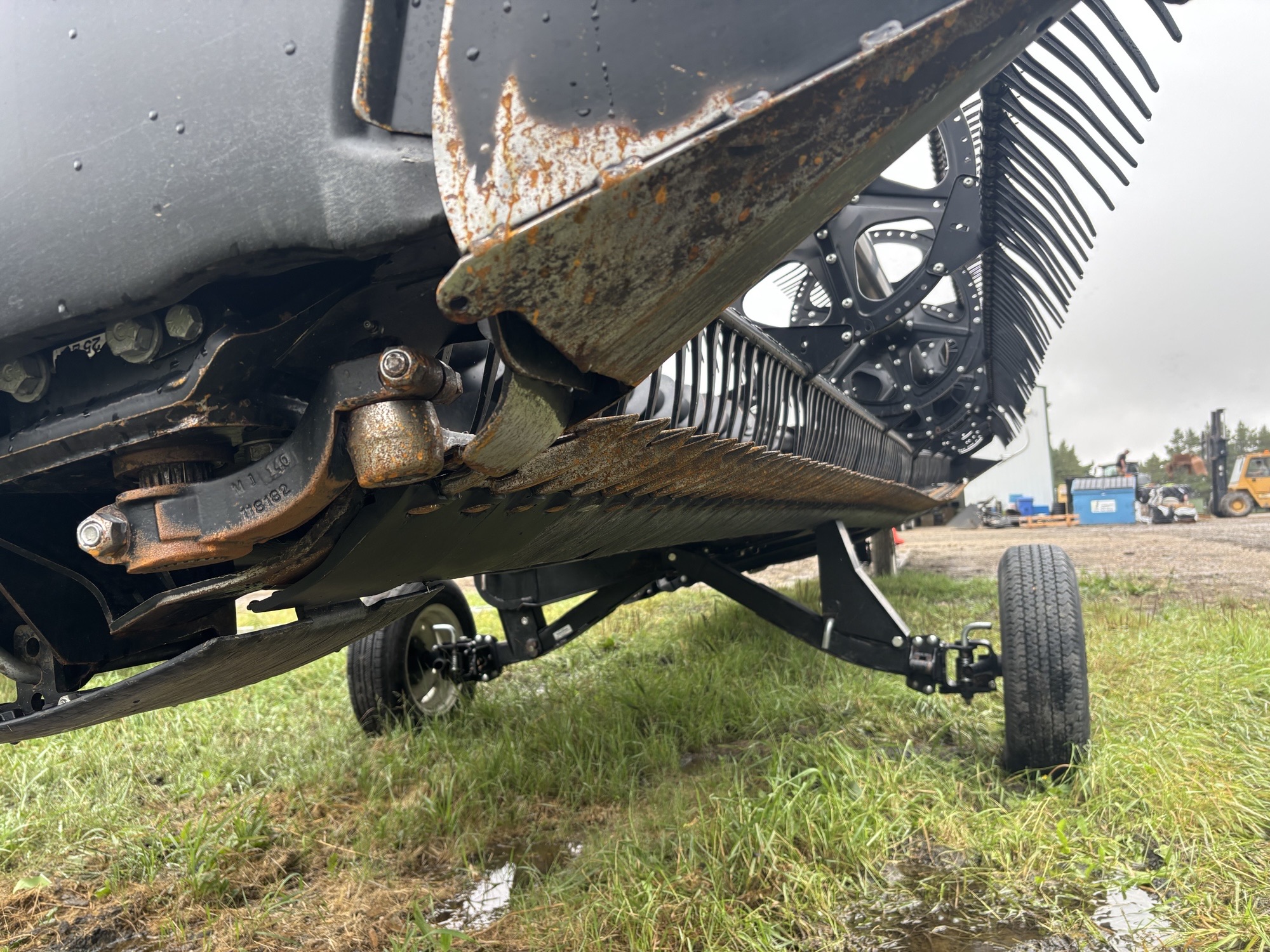 2021 MacDon FD140 Header Combine