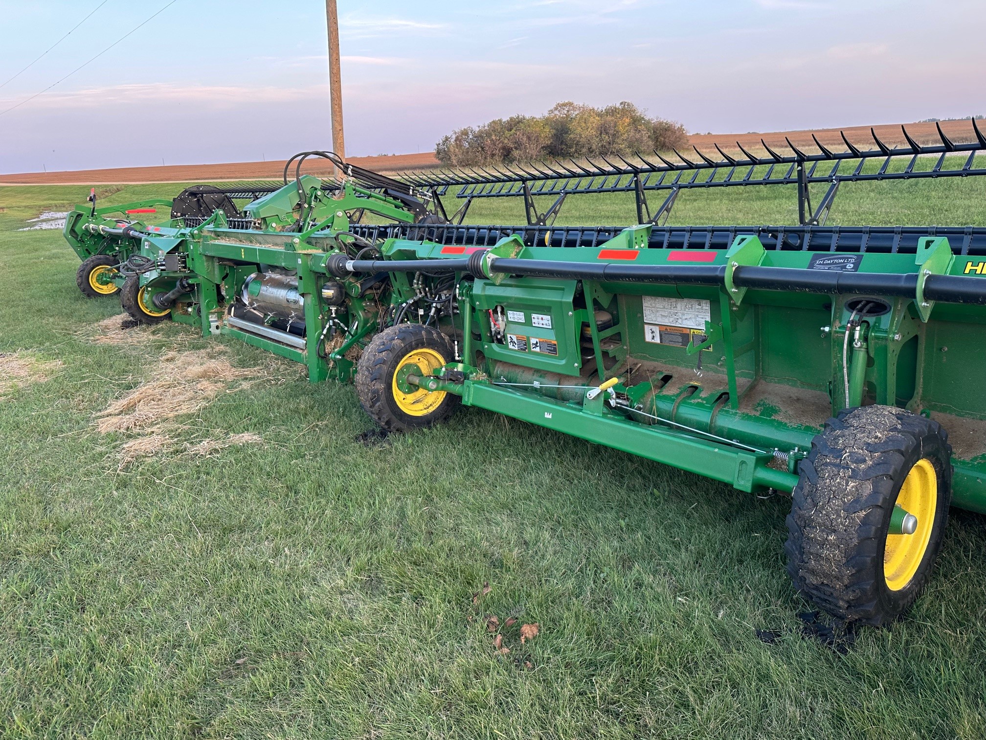 2022 John Deere HD45F Header Combine