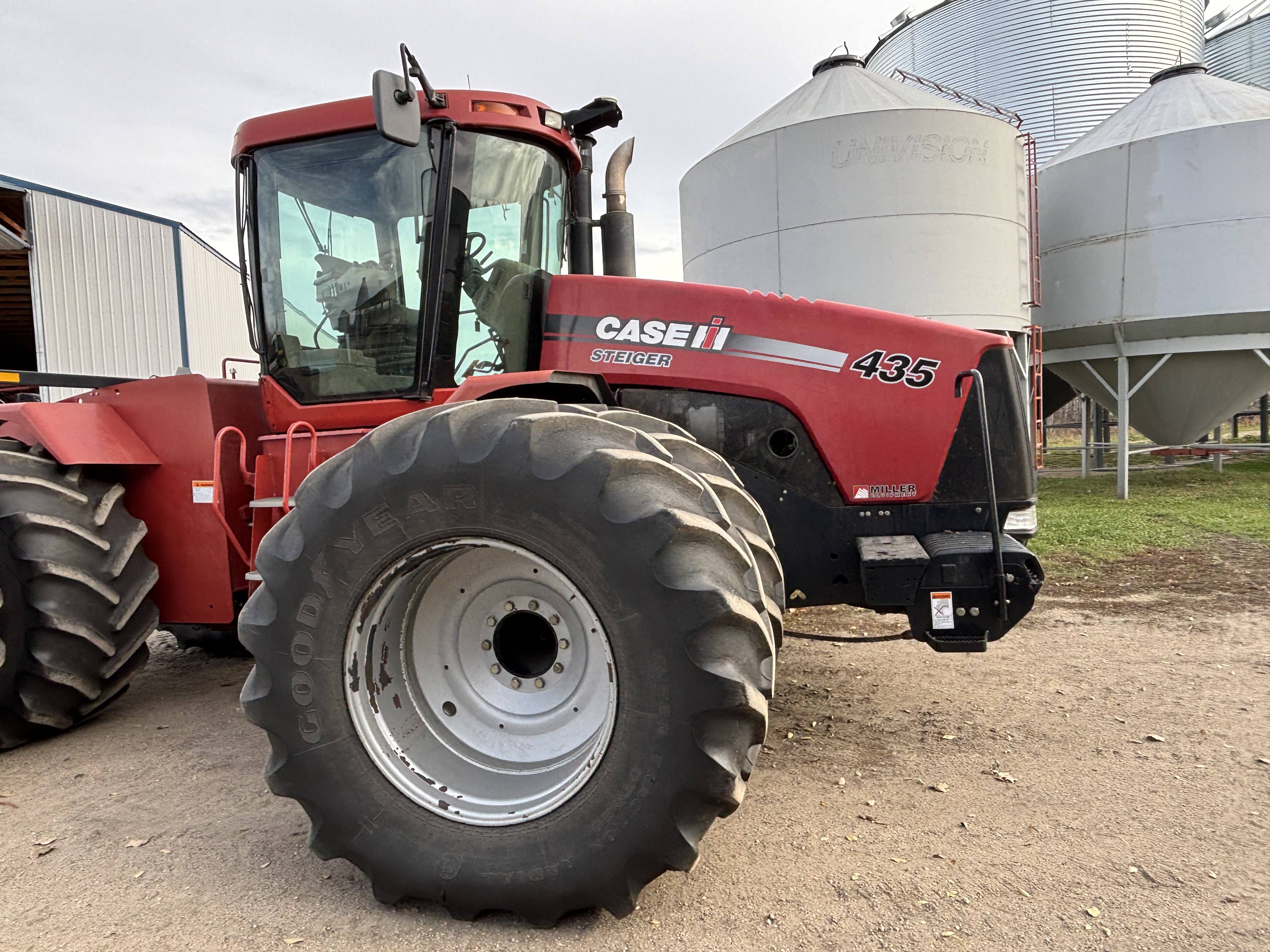 2009 Case IH 435 Tractor 4WD