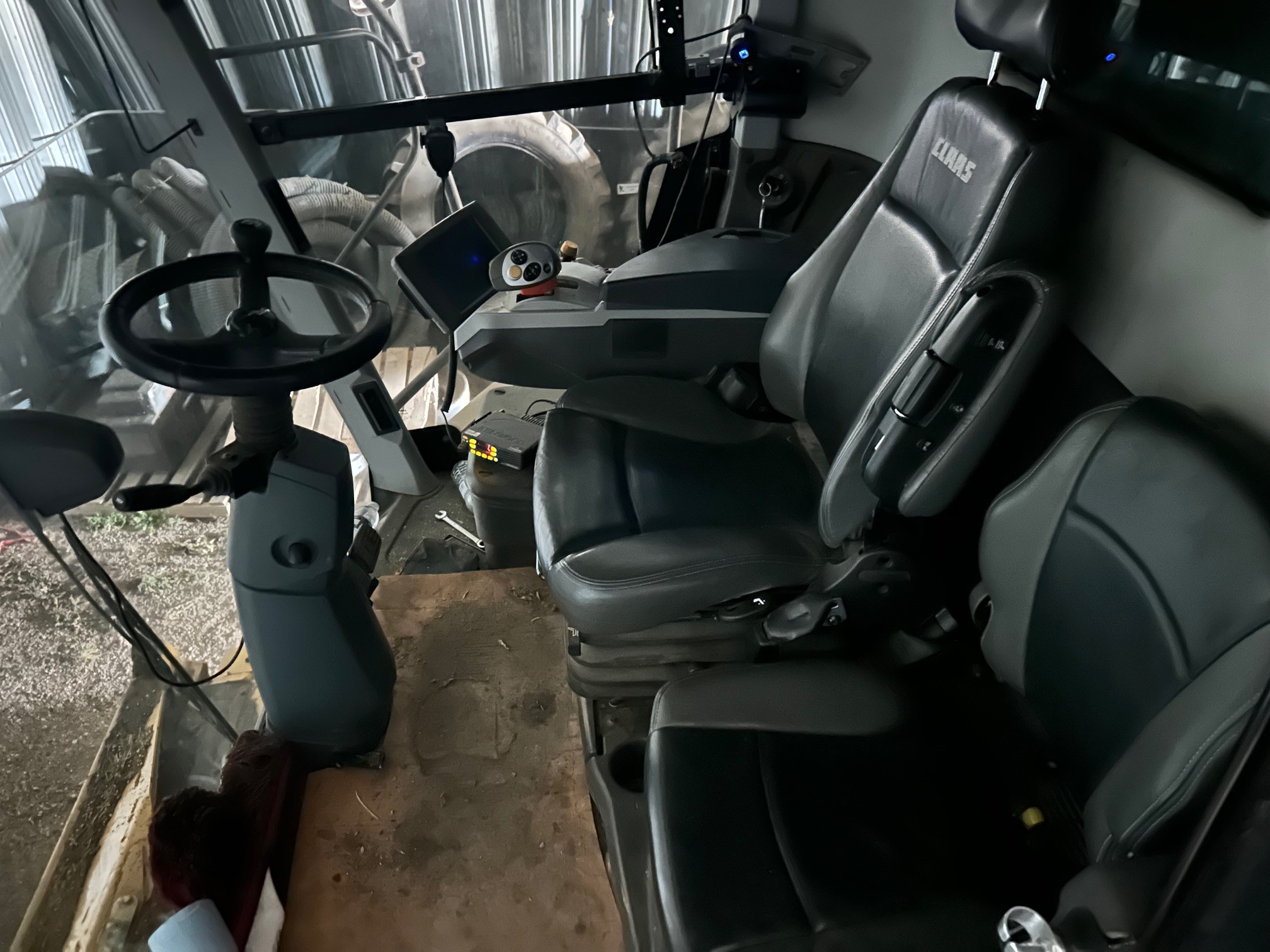 2018 CLAAS 760TT Combine