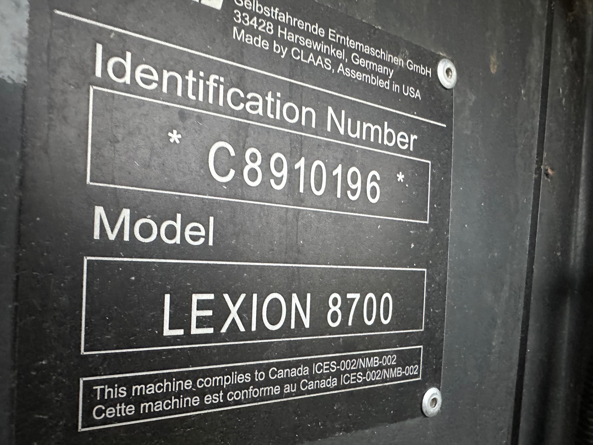 2023 CLAAS 8700 Combine