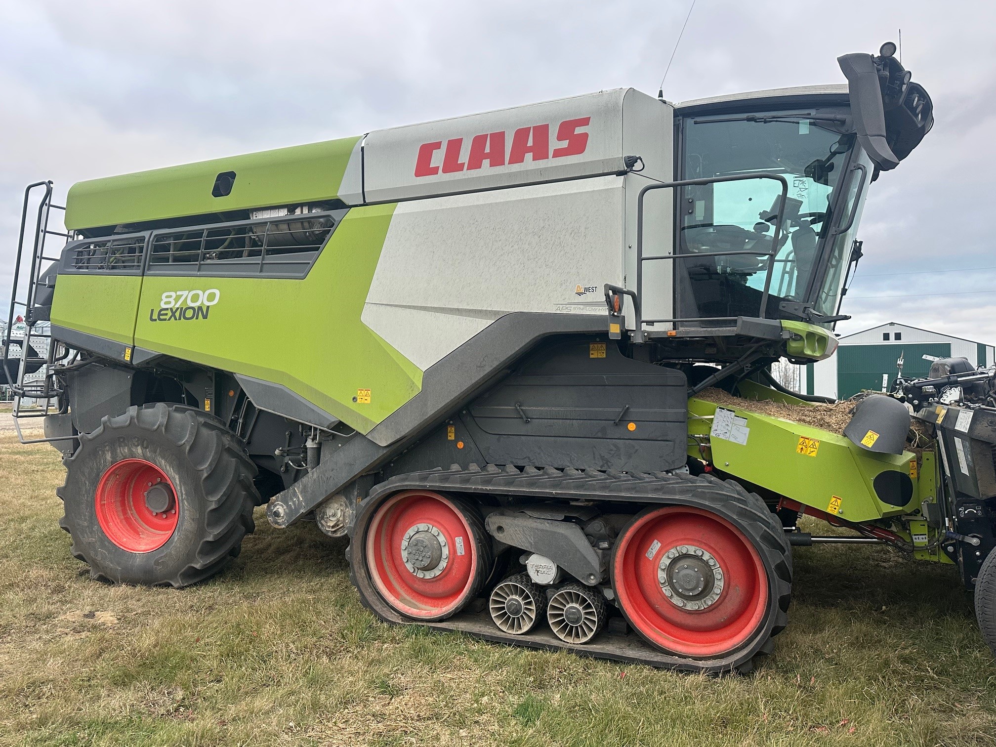 2023 CLAAS 8700TT Combine