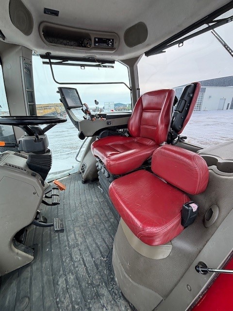 2017 Case IH Magnum 380 Rowtrac Tractor