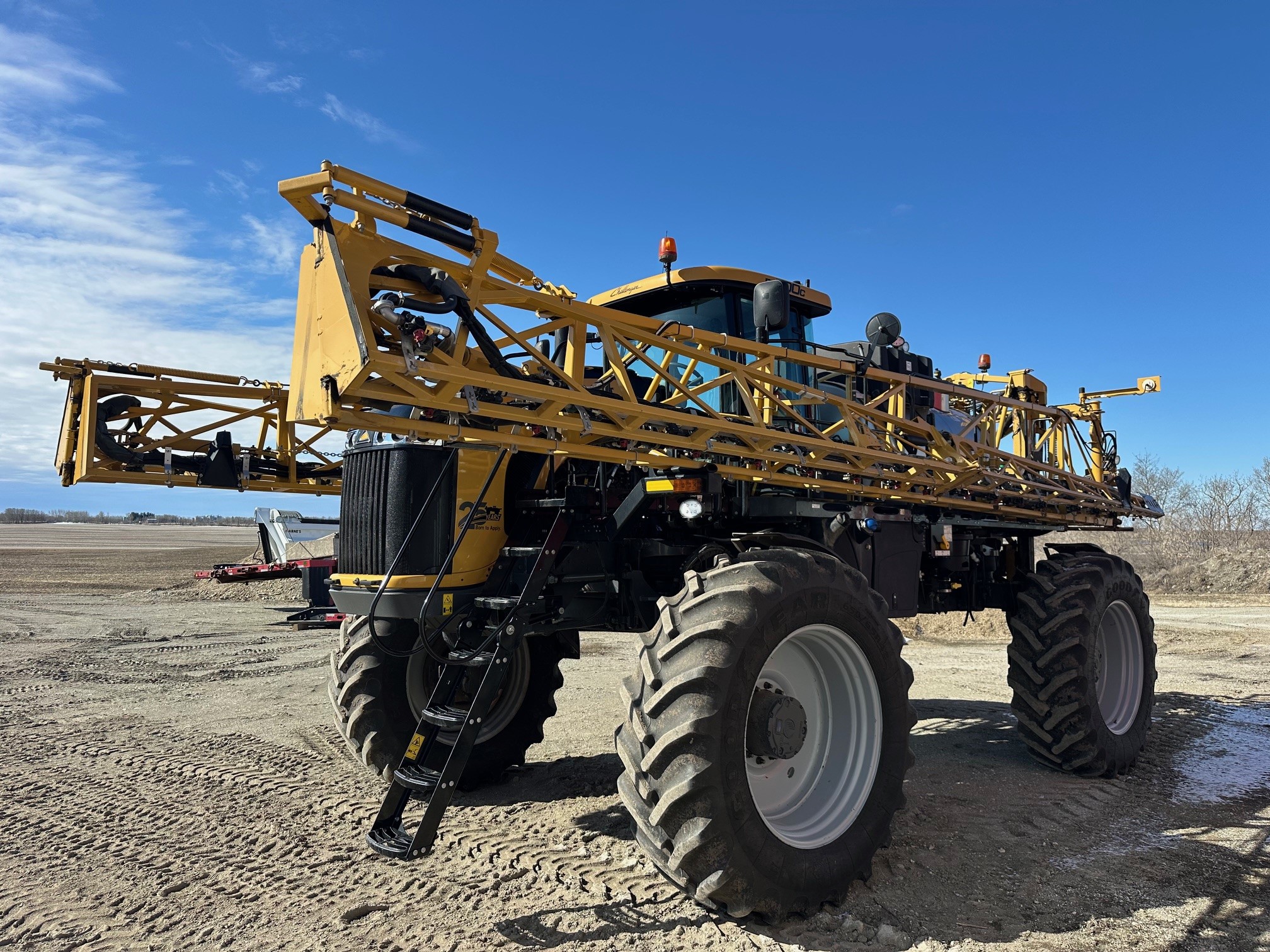 2018 RoGator RG1100C Sprayer/High Clearance