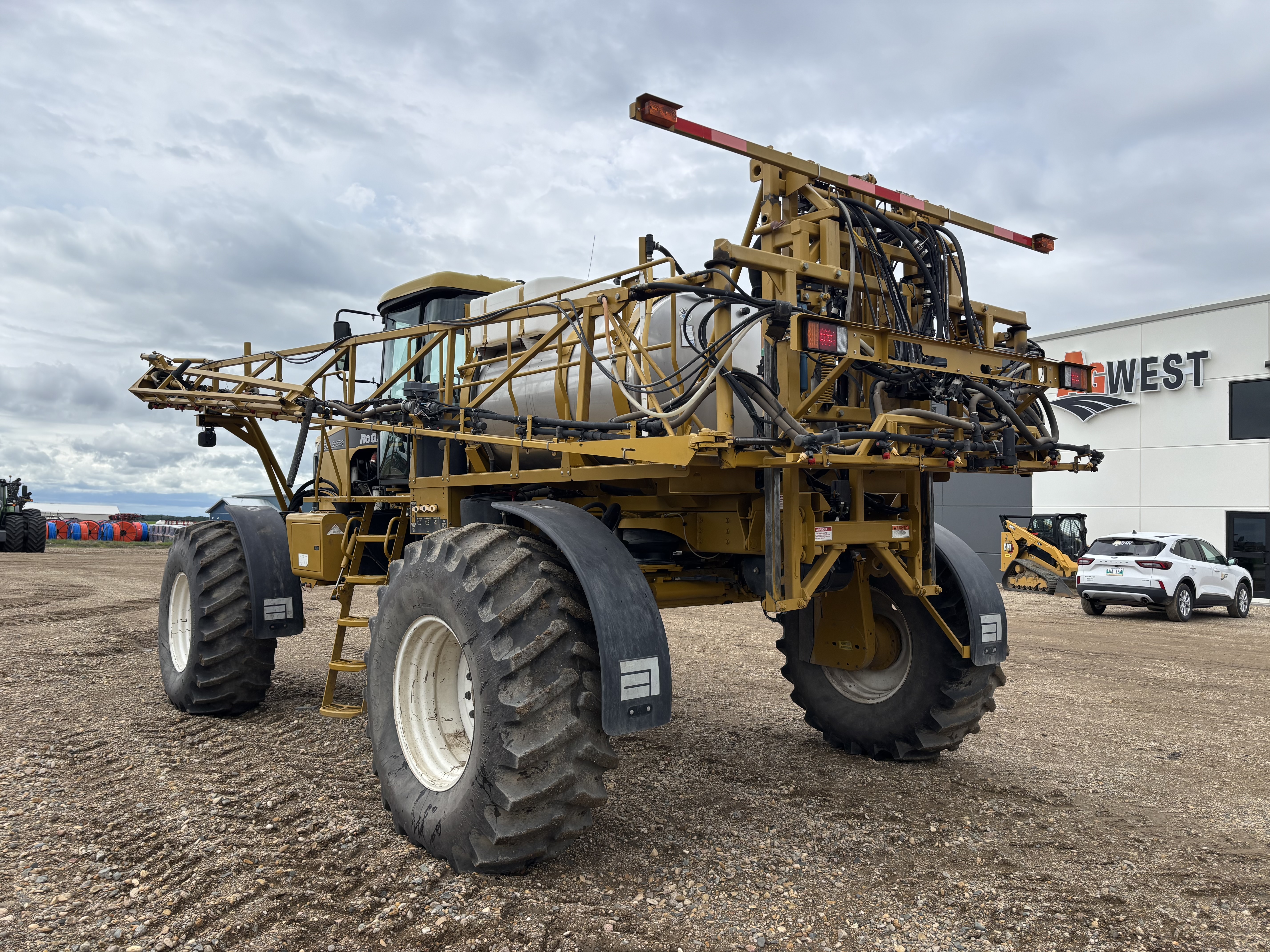 2007 RoGator SS874 Sprayer/High Clearance