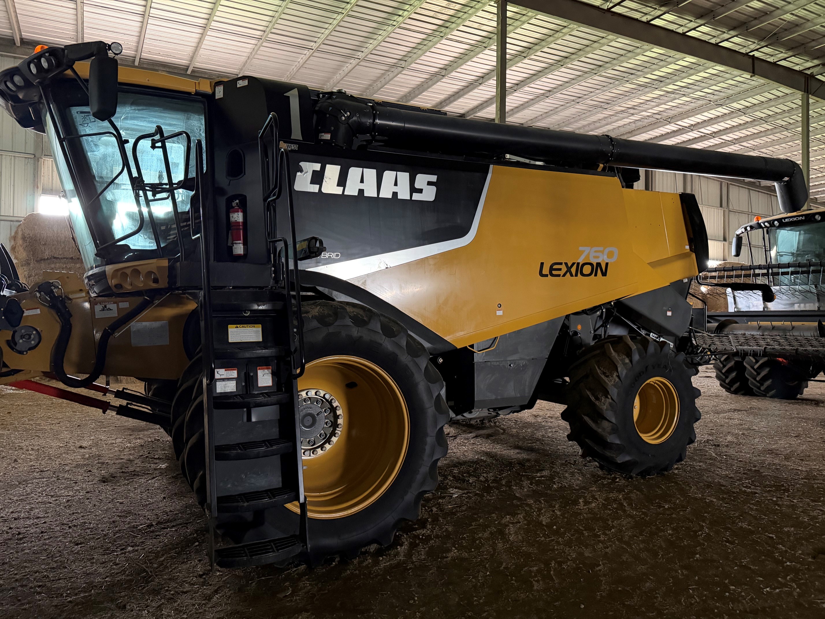 2013 CLAAS 760 Combine