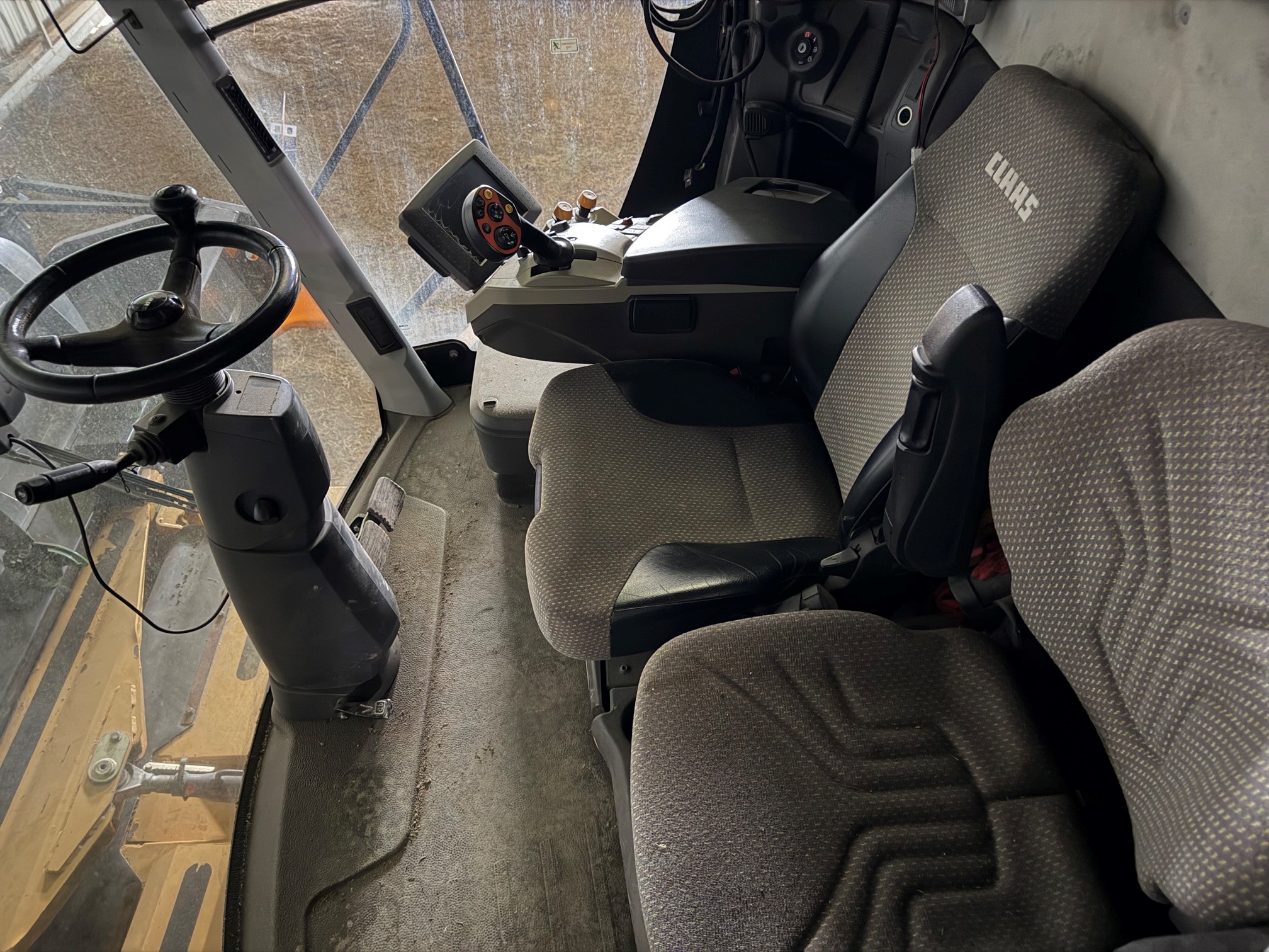 2013 CLAAS 760 Combine