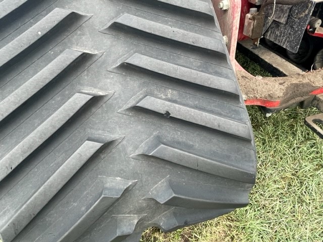 2022 Case 620Q Tractor Rubber Track