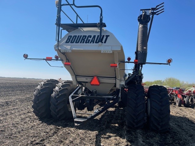 2014 Bourgault 3320-60 Seeding Tool