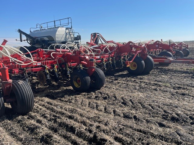 2014 Bourgault 3320-60 Seeding Tool