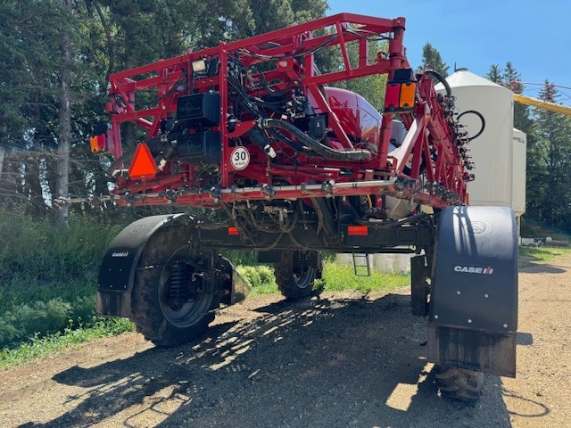 2014 Case 4430-120 Sprayer/High Clearance