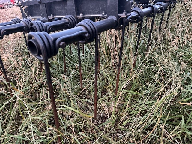 2013 Bourgault 9400-60 Row Crop Tillage