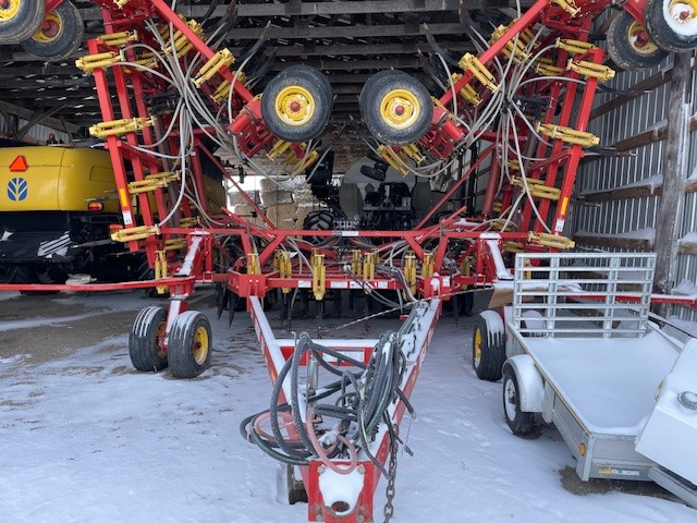 2006 Bourgault 5710-60 Seeding Tool