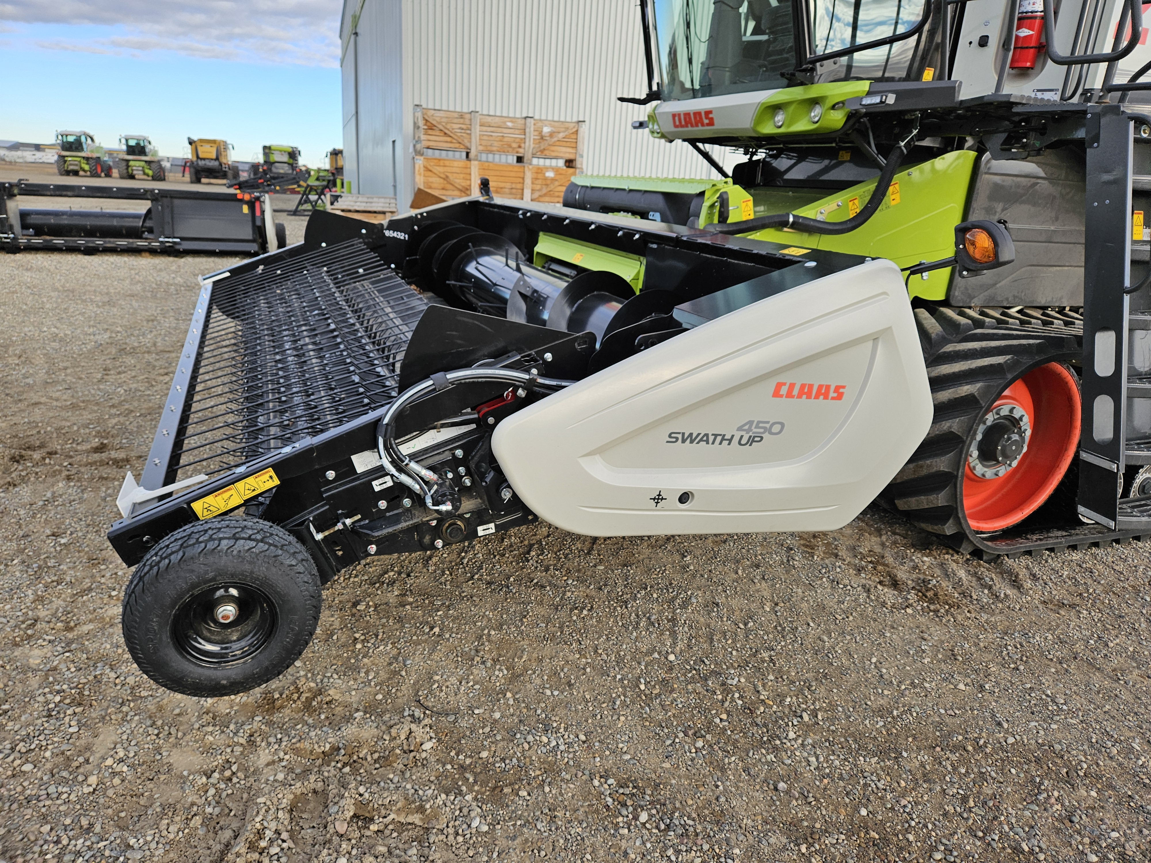 2022 CLAAS 8600TT Combine