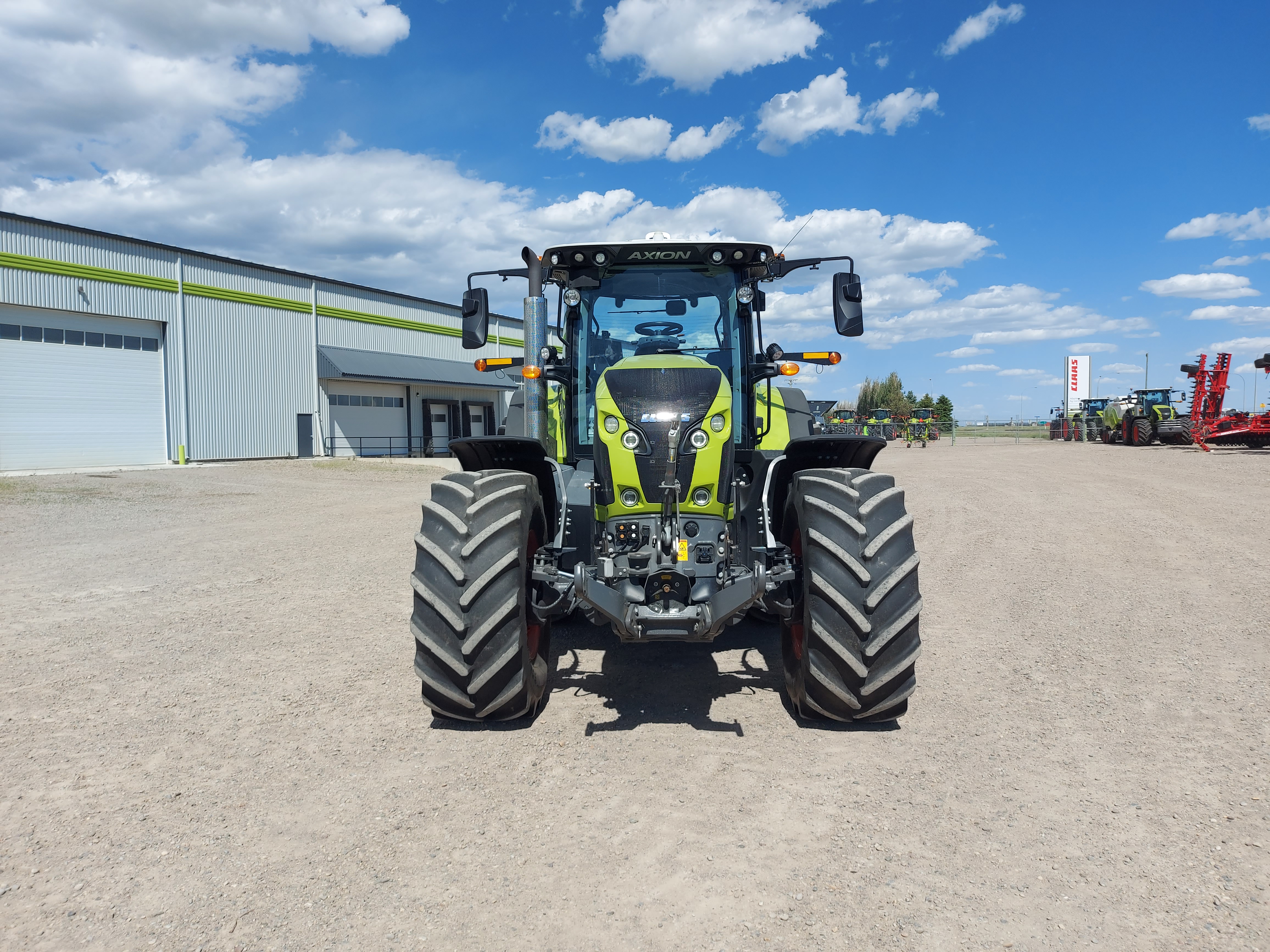 2021 CLAAS AXION 860 Tractor