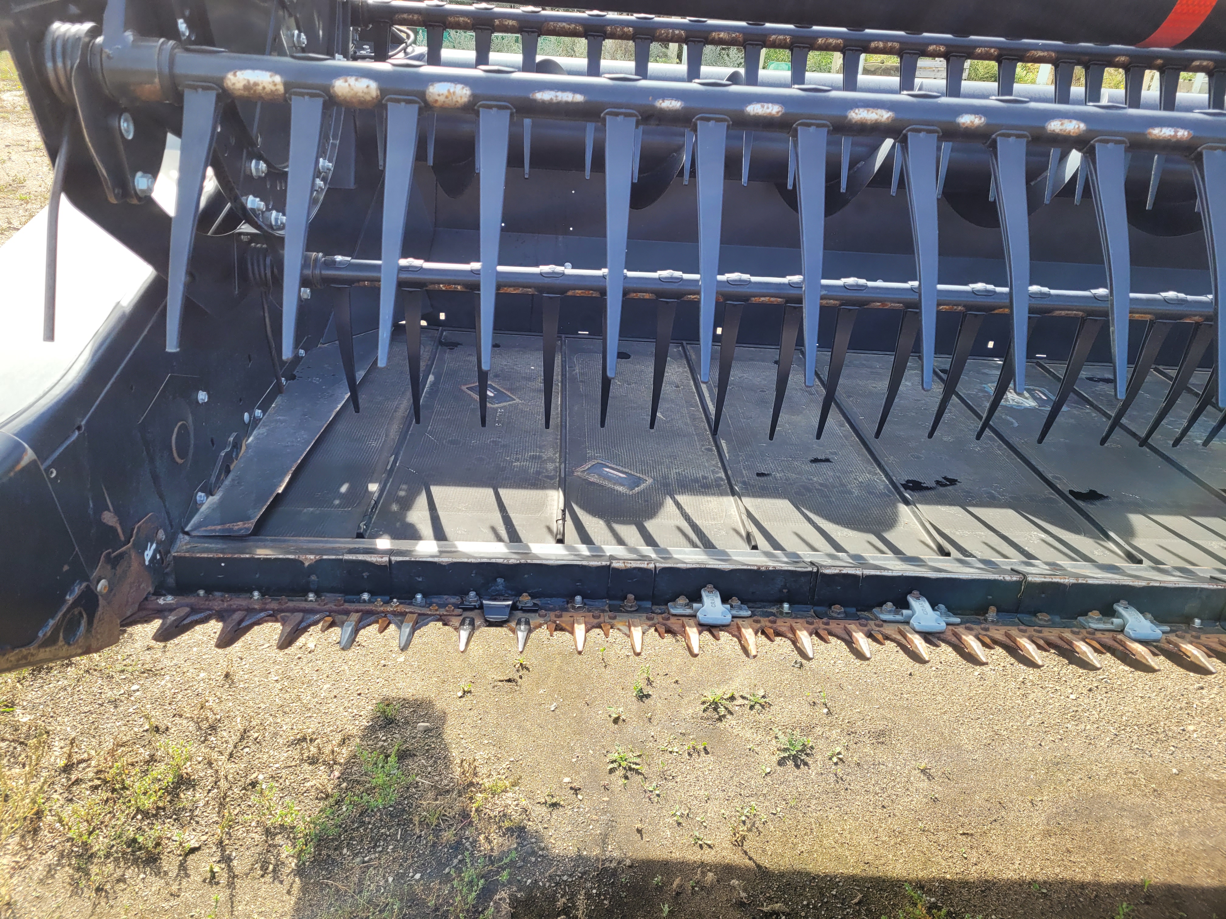 2018 MacDon FD140 Header Combine