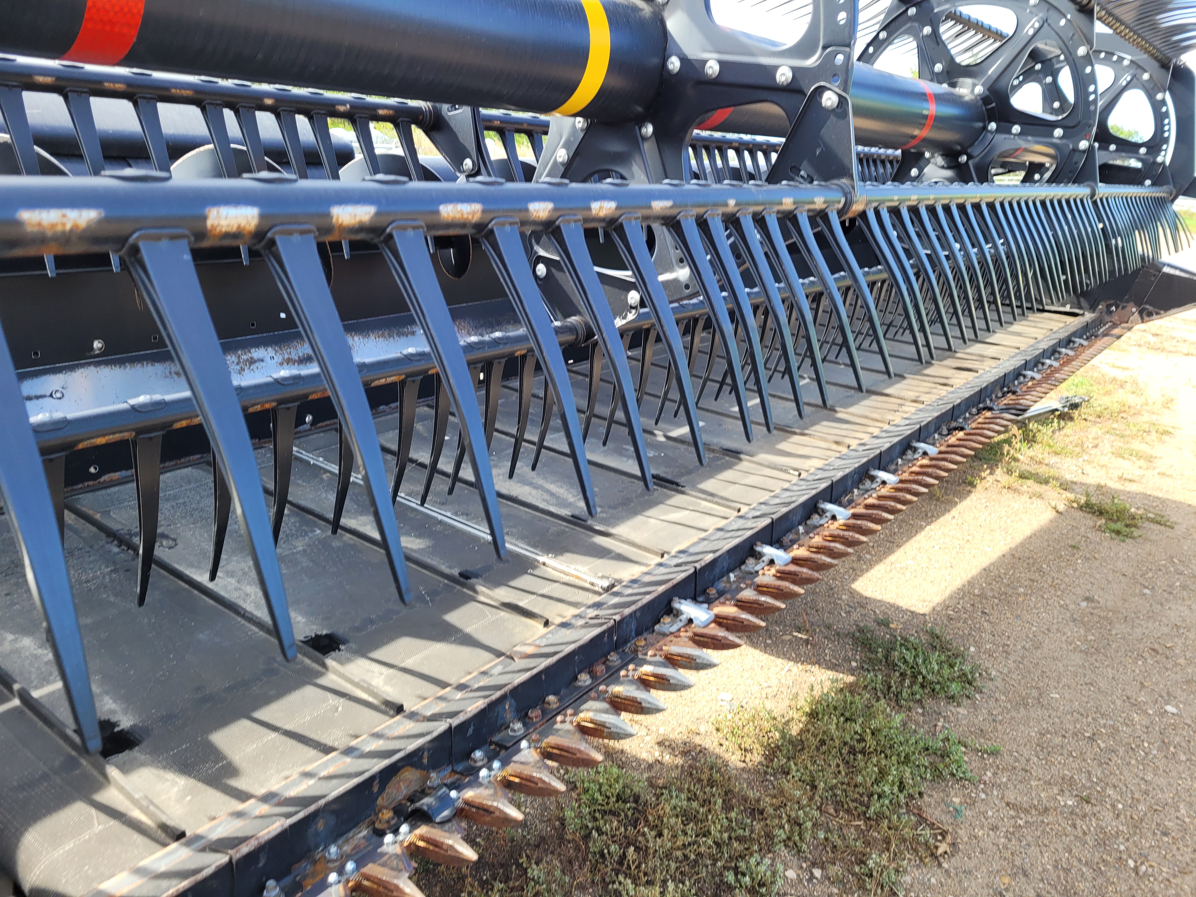 2018 MacDon FD140 Header Combine