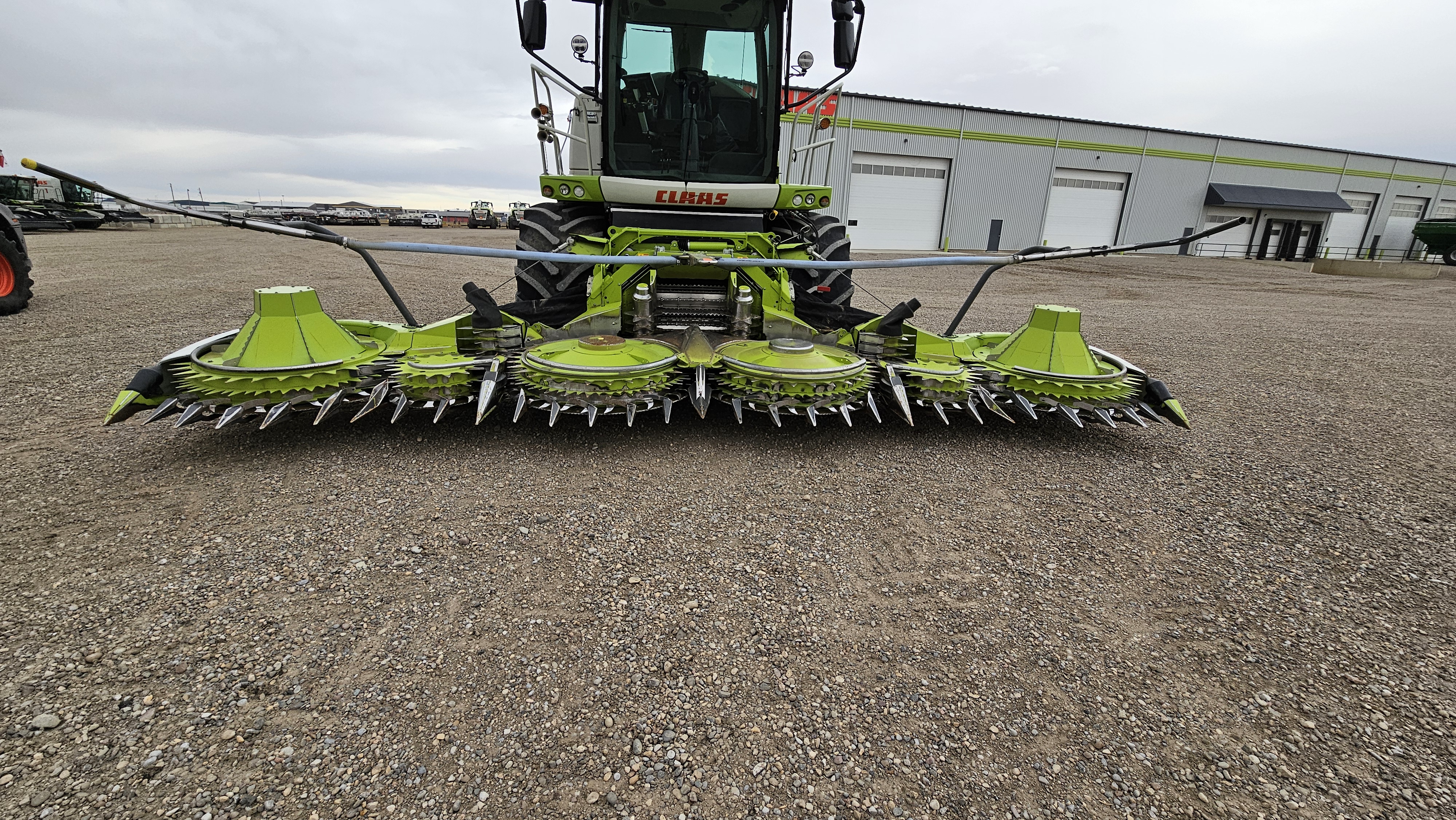 2022 CLAAS ORBIS 750 Header Forage