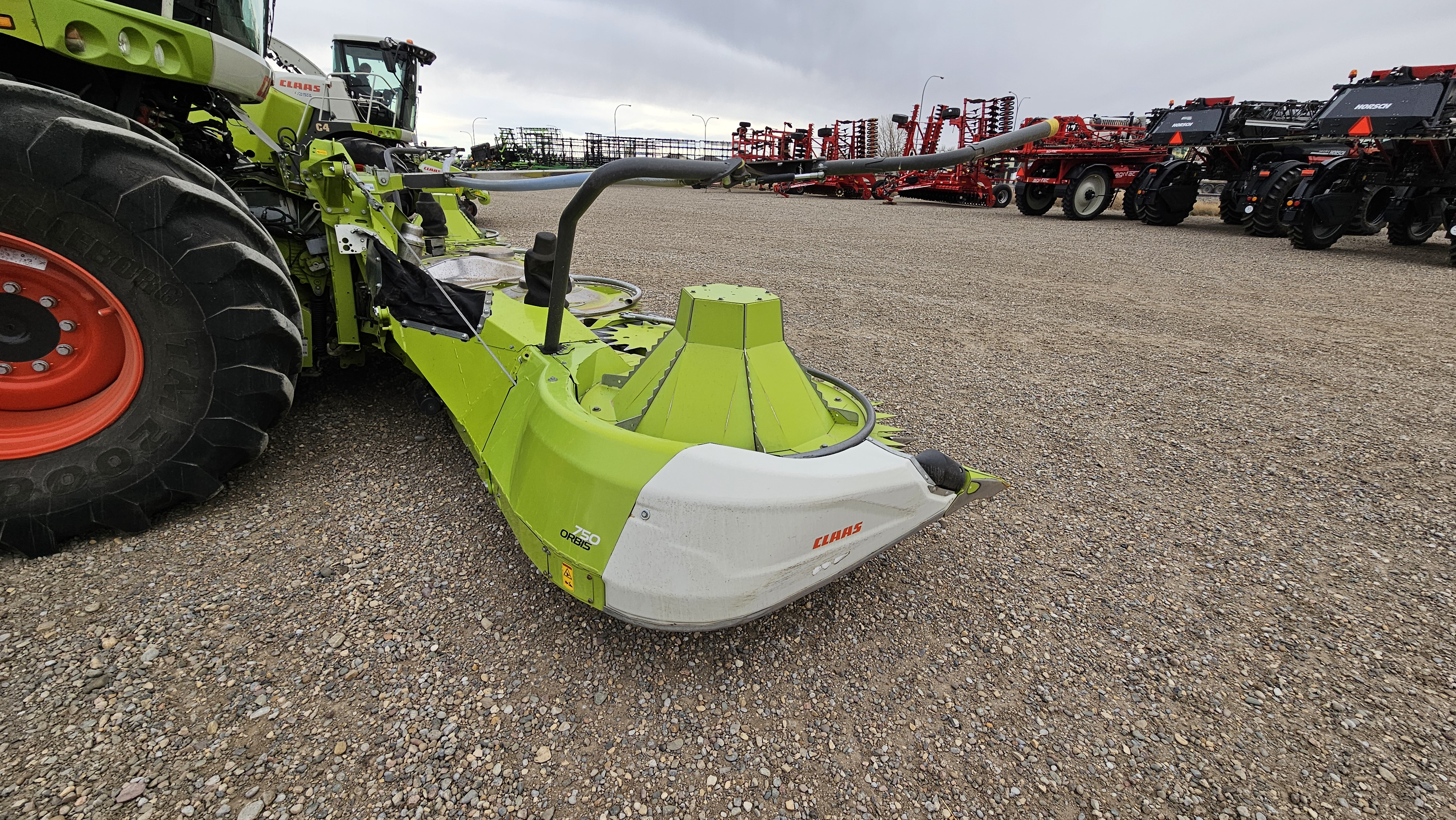 2022 CLAAS ORBIS 750 Header Forage