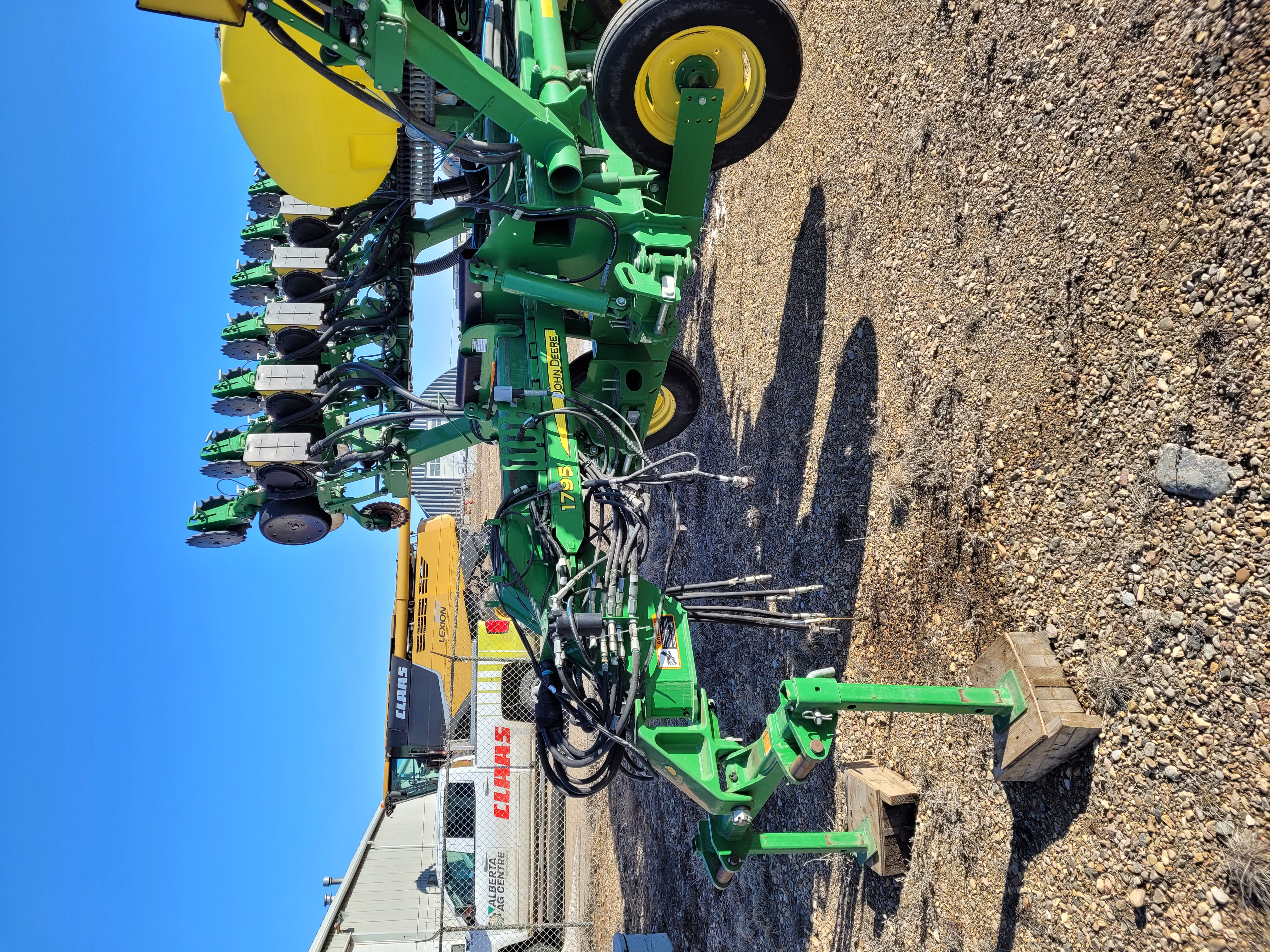 2019 John Deere 1795 Air Seeder
