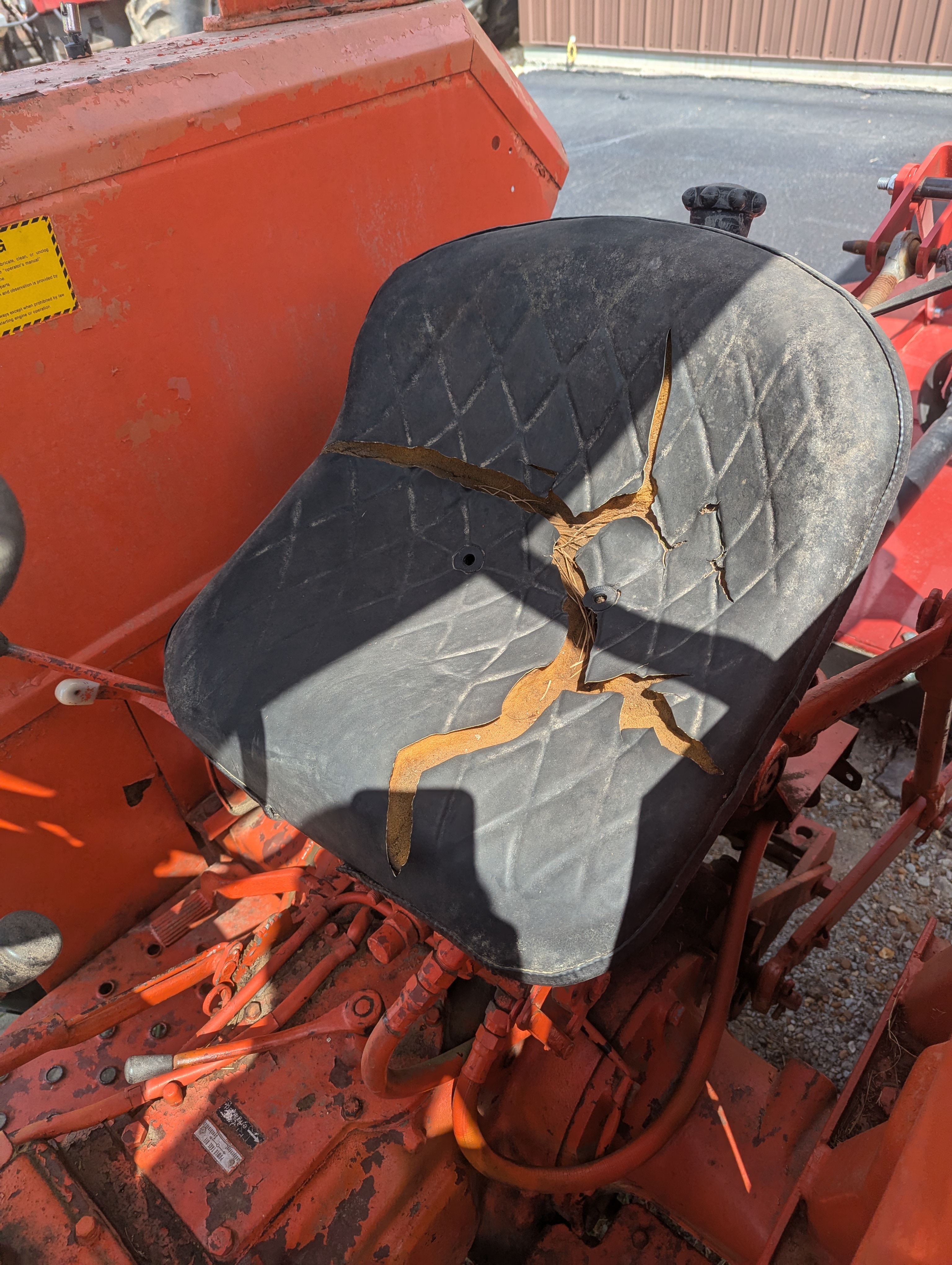 1976 Allis Chalmers 5040 Tractor