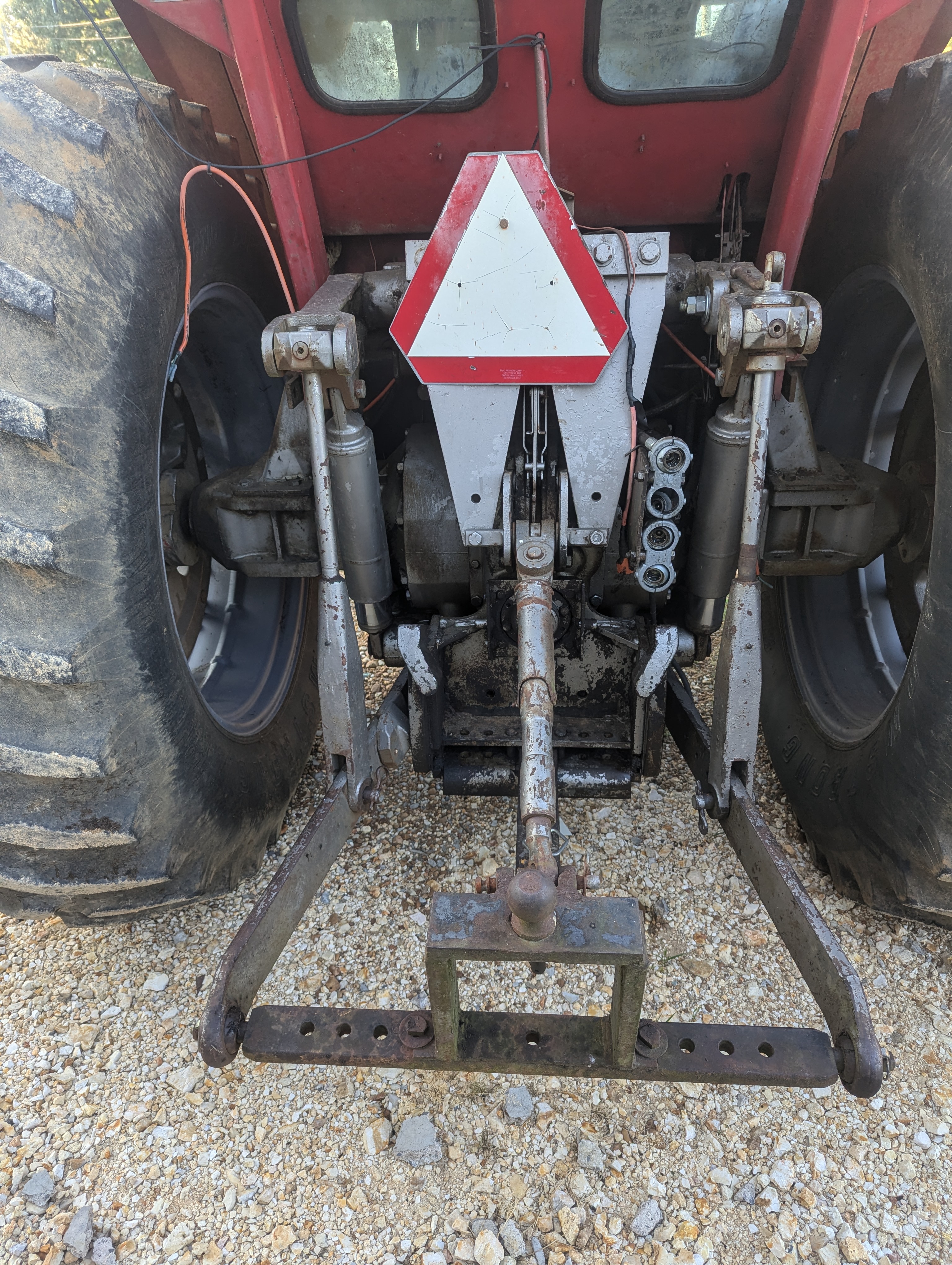 1975 Massey Ferguson 1155 Tractor