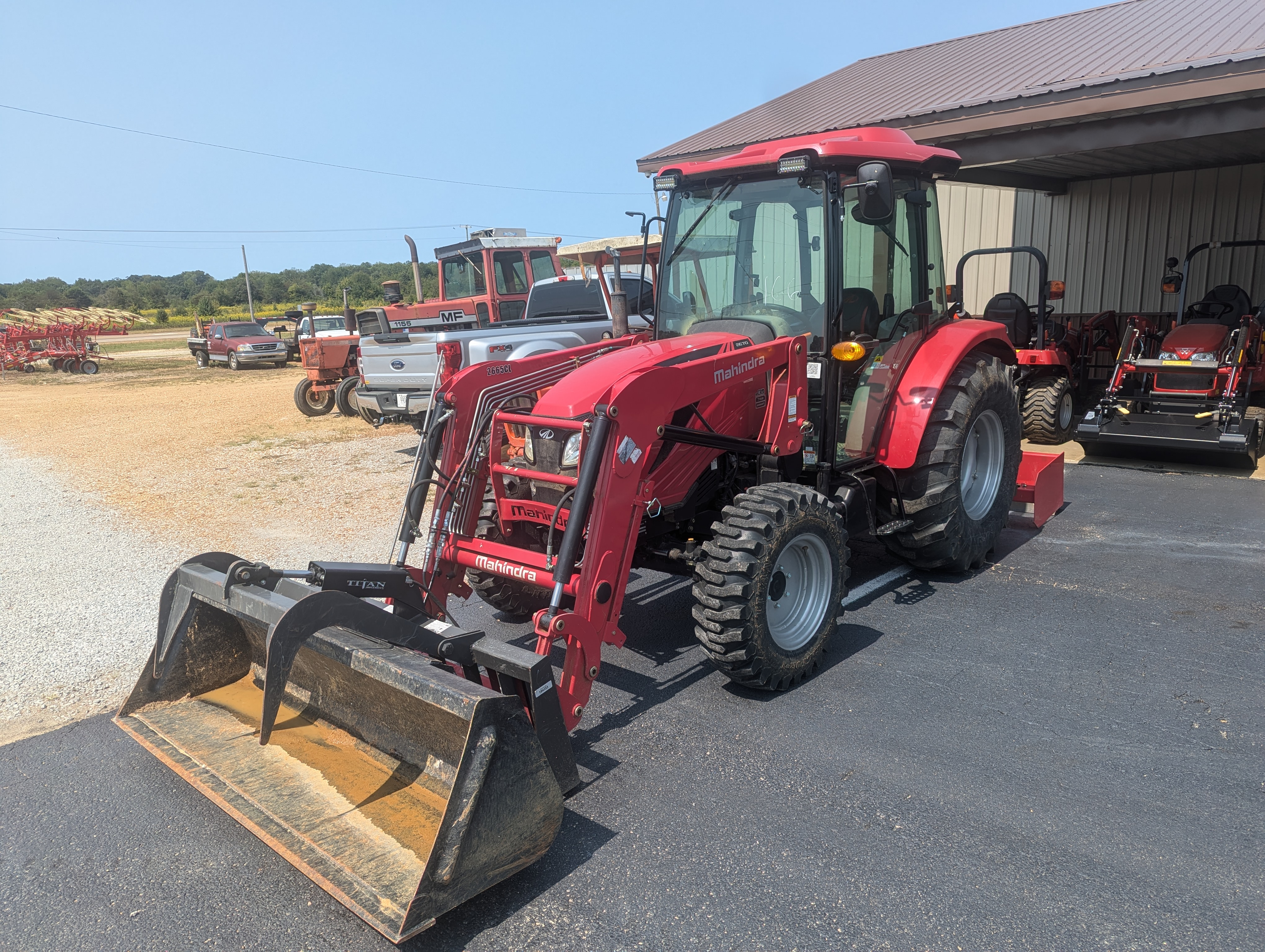 2021 Mahindra 2670 Tractor