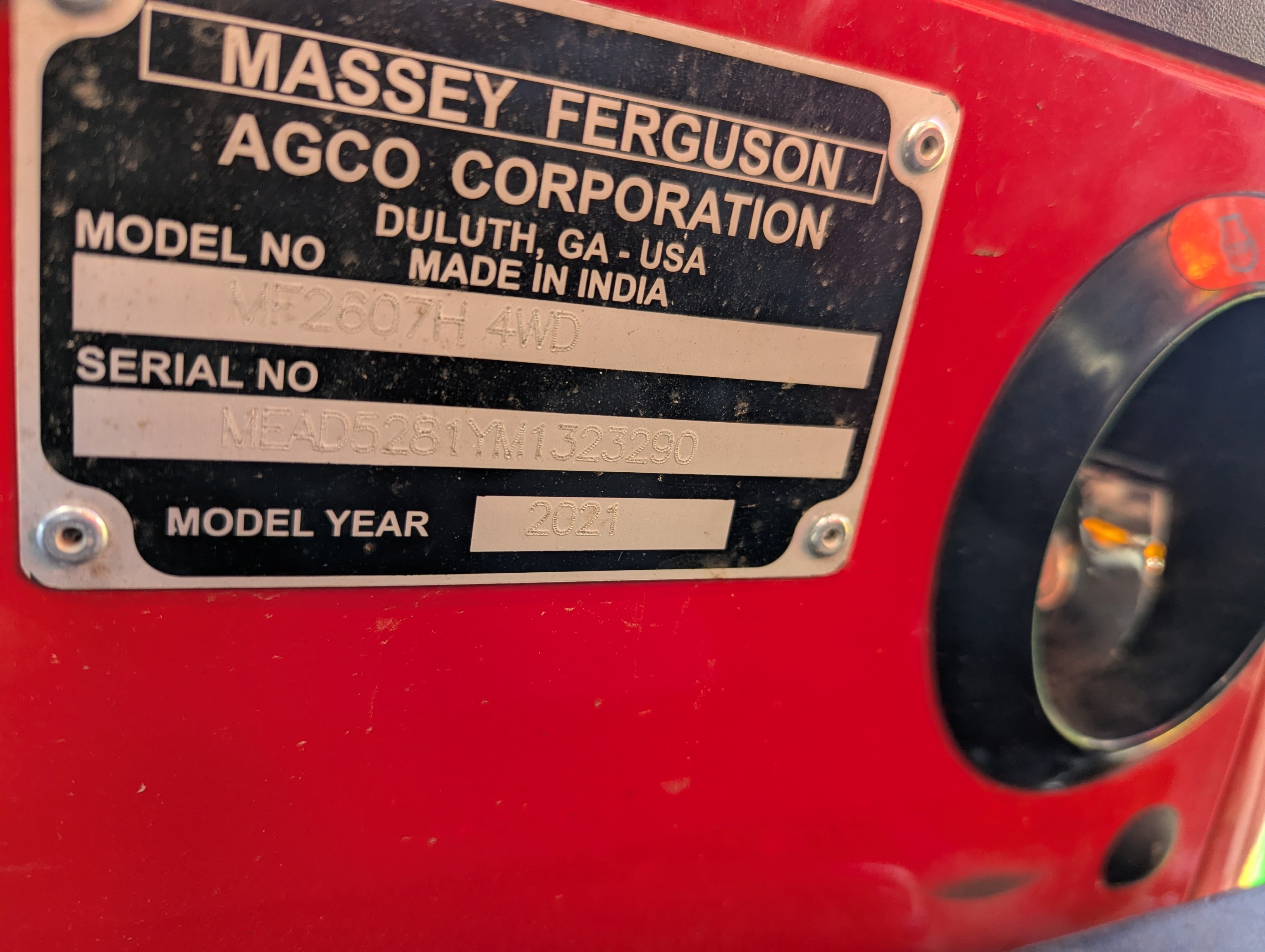 2021 Massey Ferguson 2607H Tractor