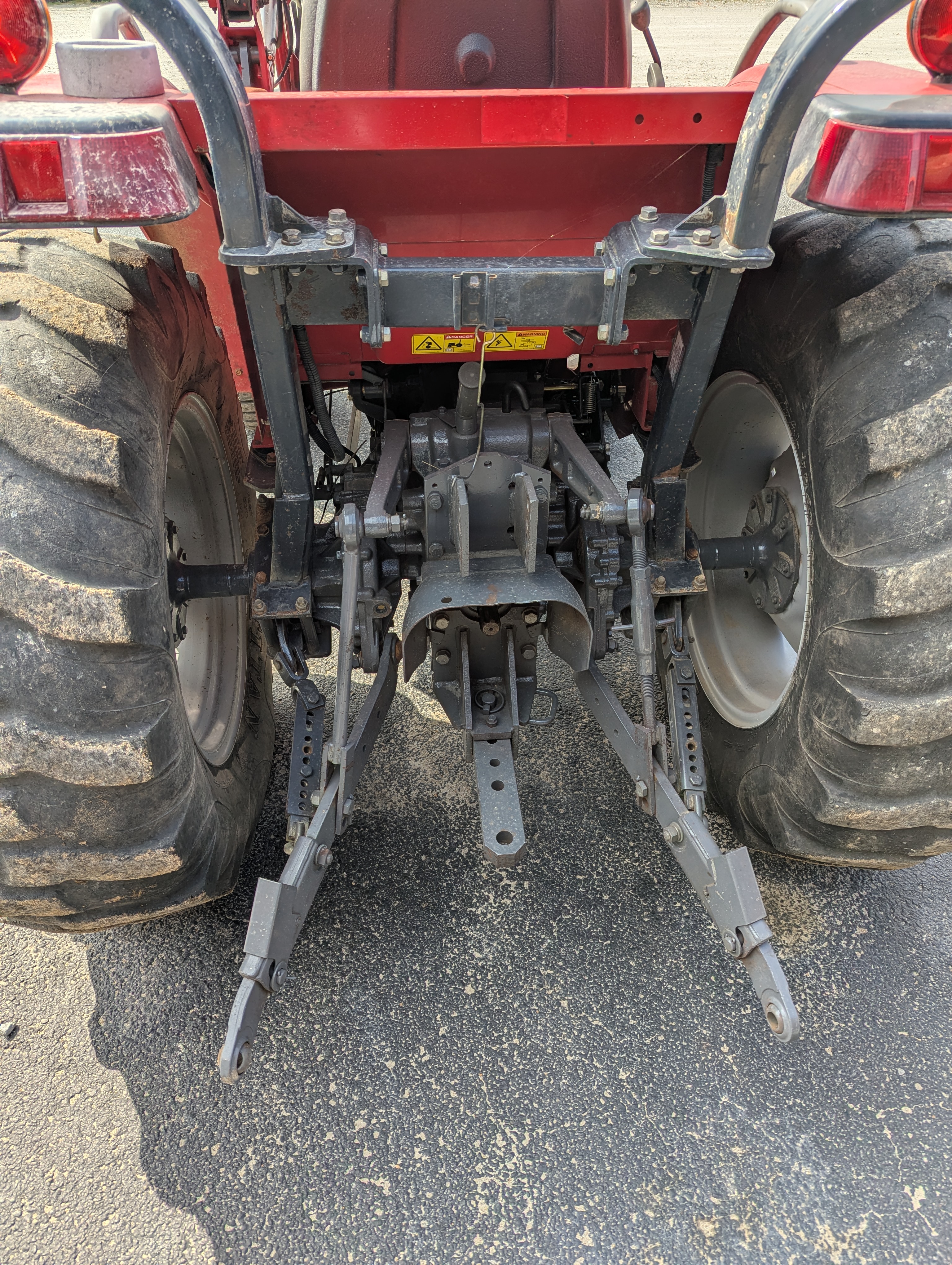 2011 Massey Ferguson 1533 Tractor