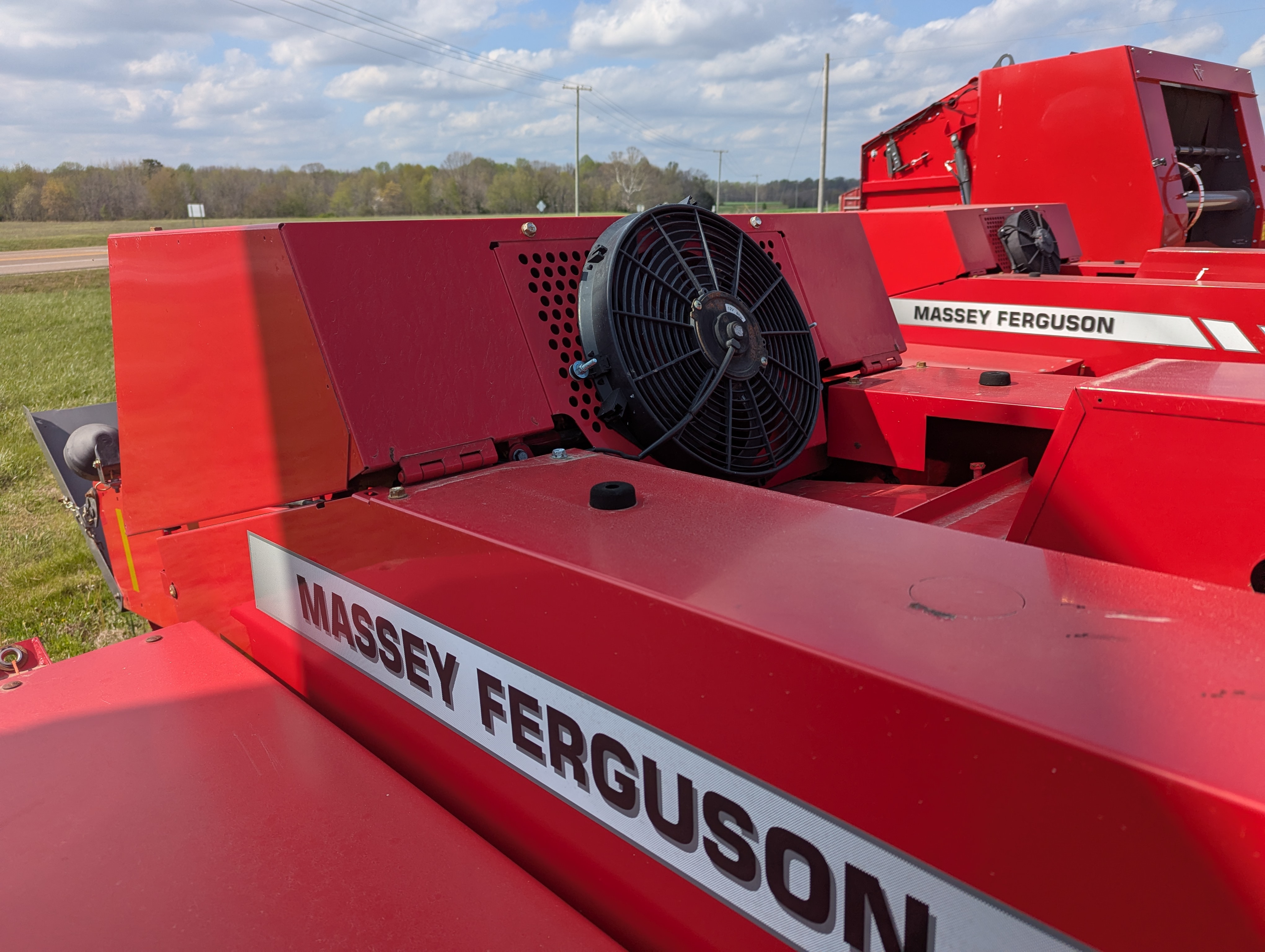 2016 Massey Ferguson 1840 Baler/Square