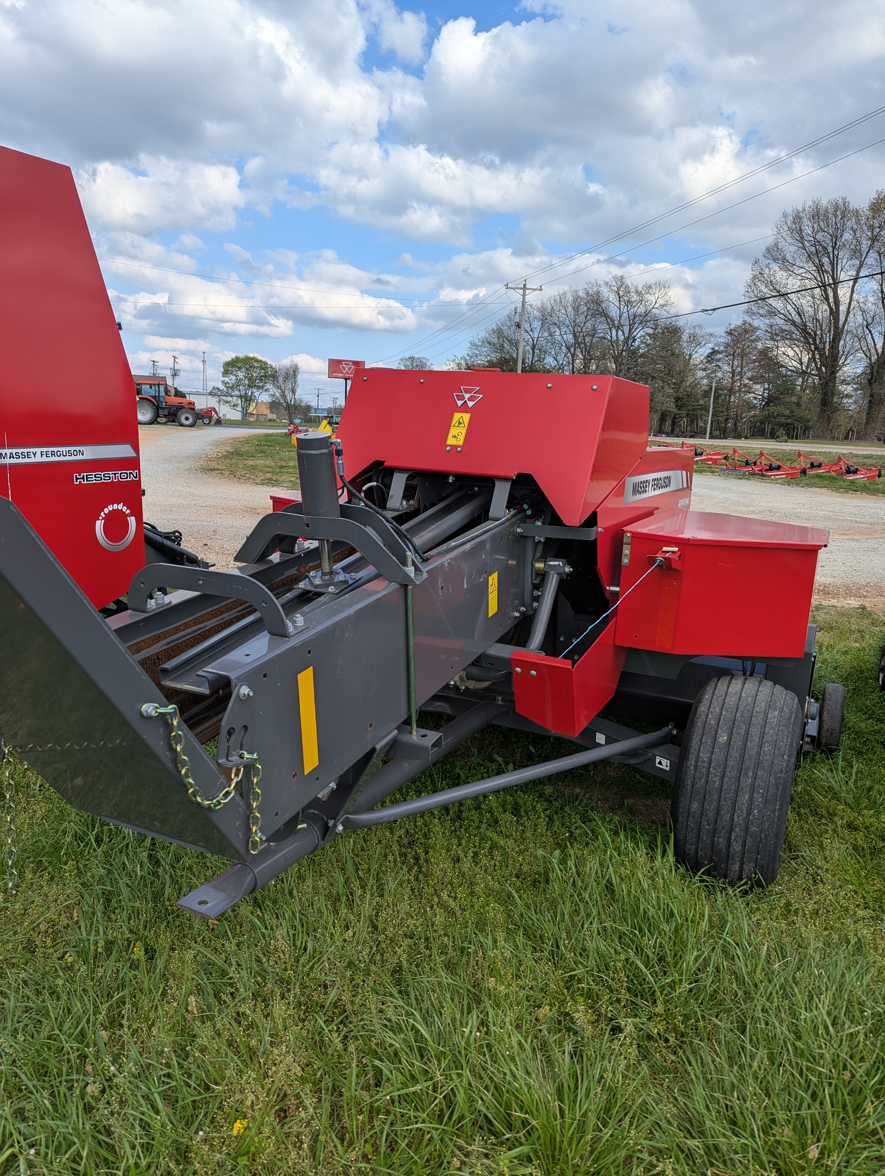2021 Massey Ferguson 1840 Baler/Square