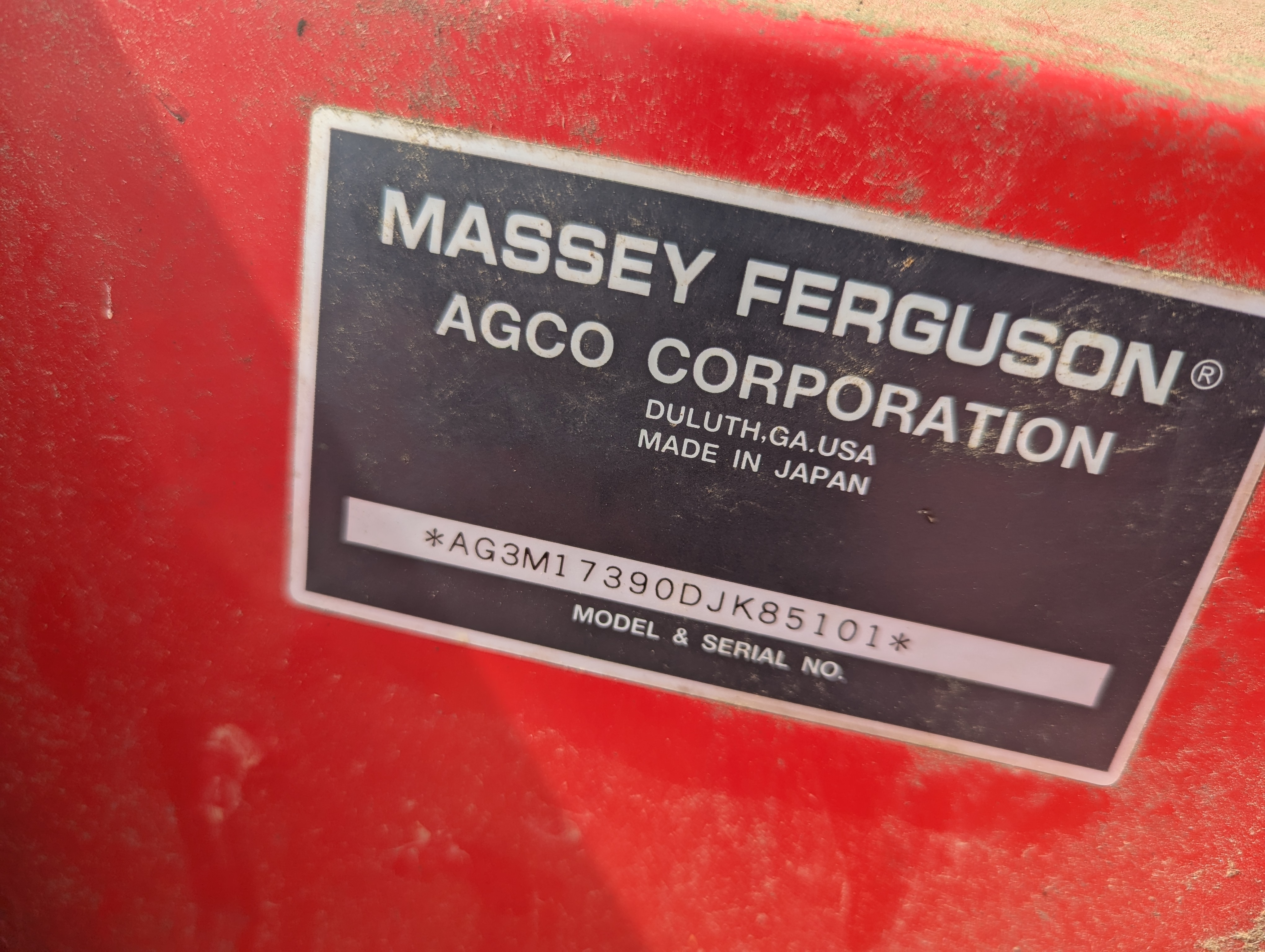 2014 Massey Ferguson 1739E Tractor