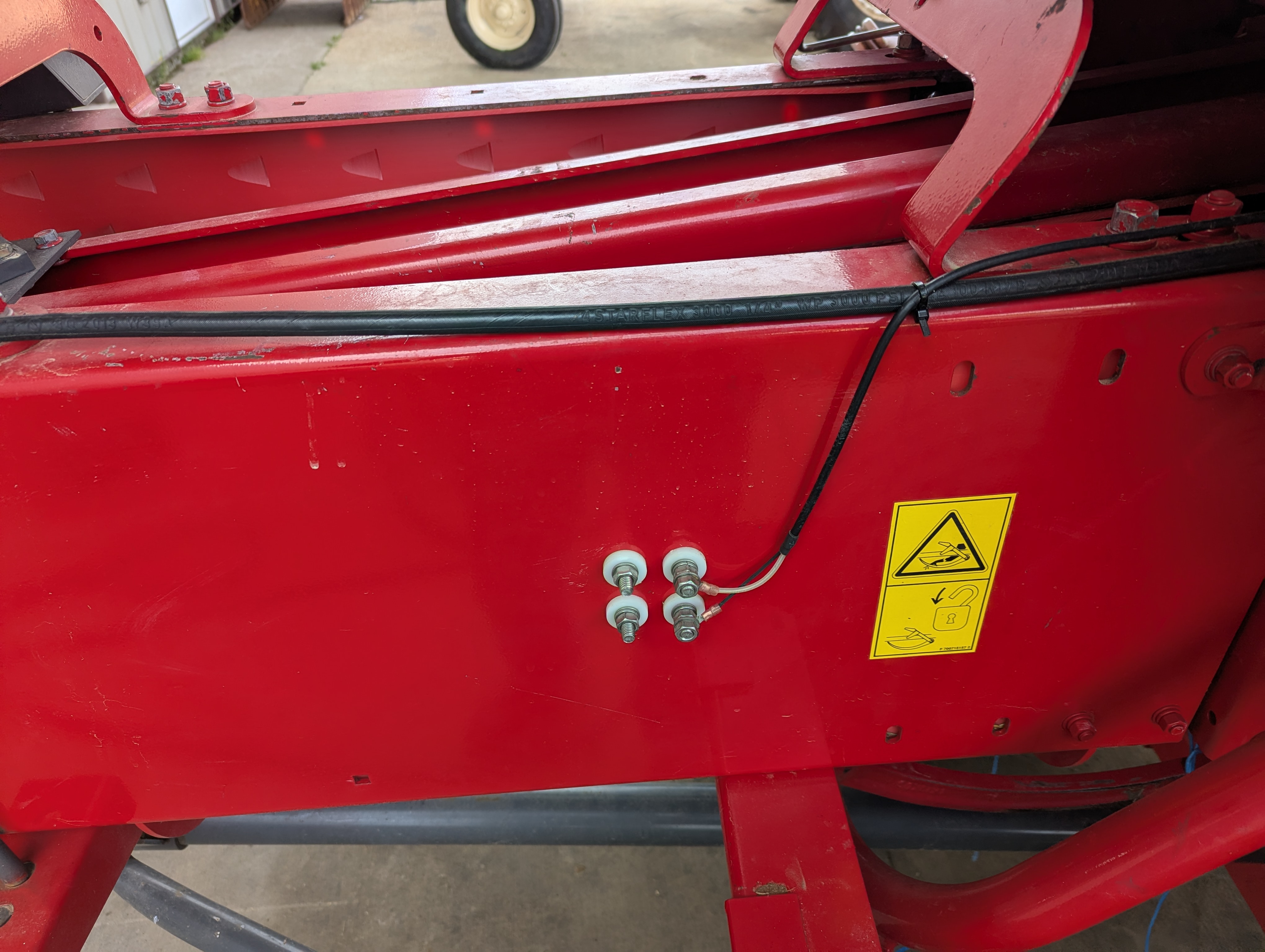 2014 Massey Ferguson 1840 Baler/Square
