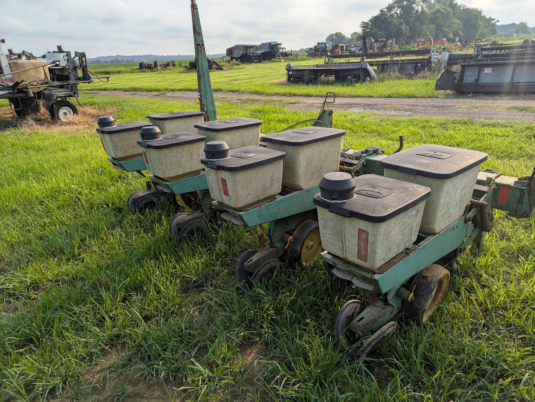 John Deere 7100 Planter