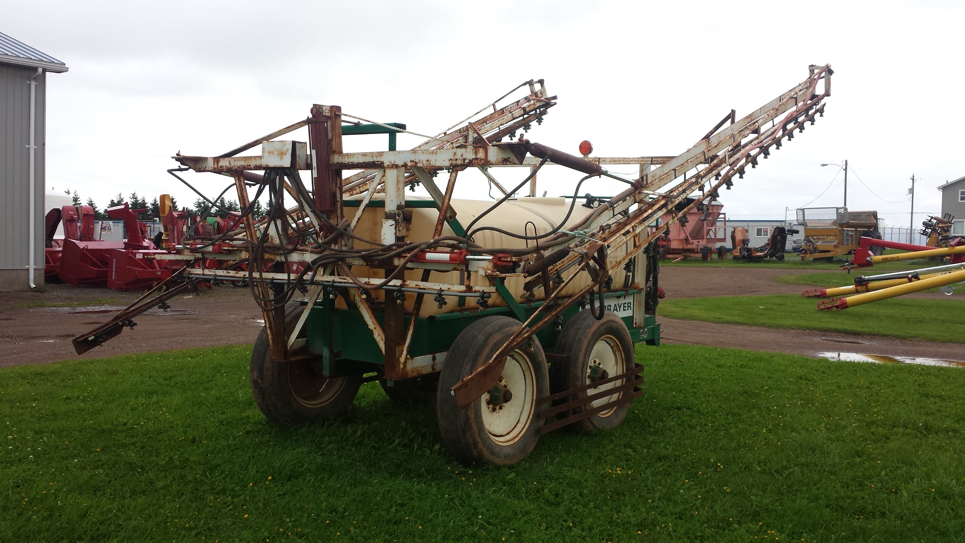 1990 MS Sprayer R2840 Sprayer