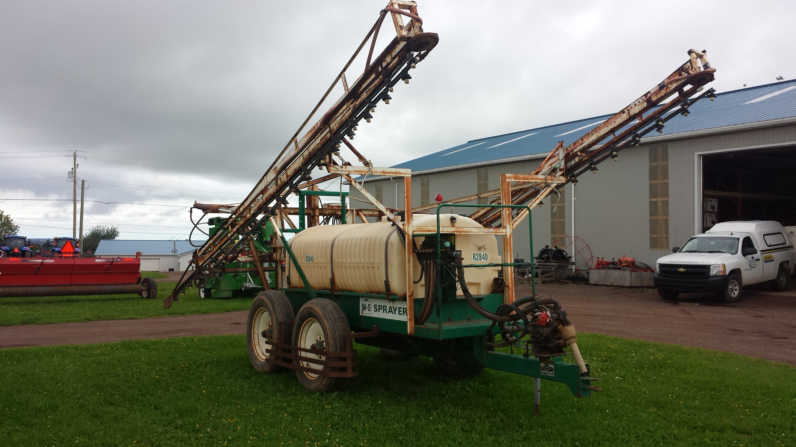 1990 MS Sprayer R2840 Sprayer